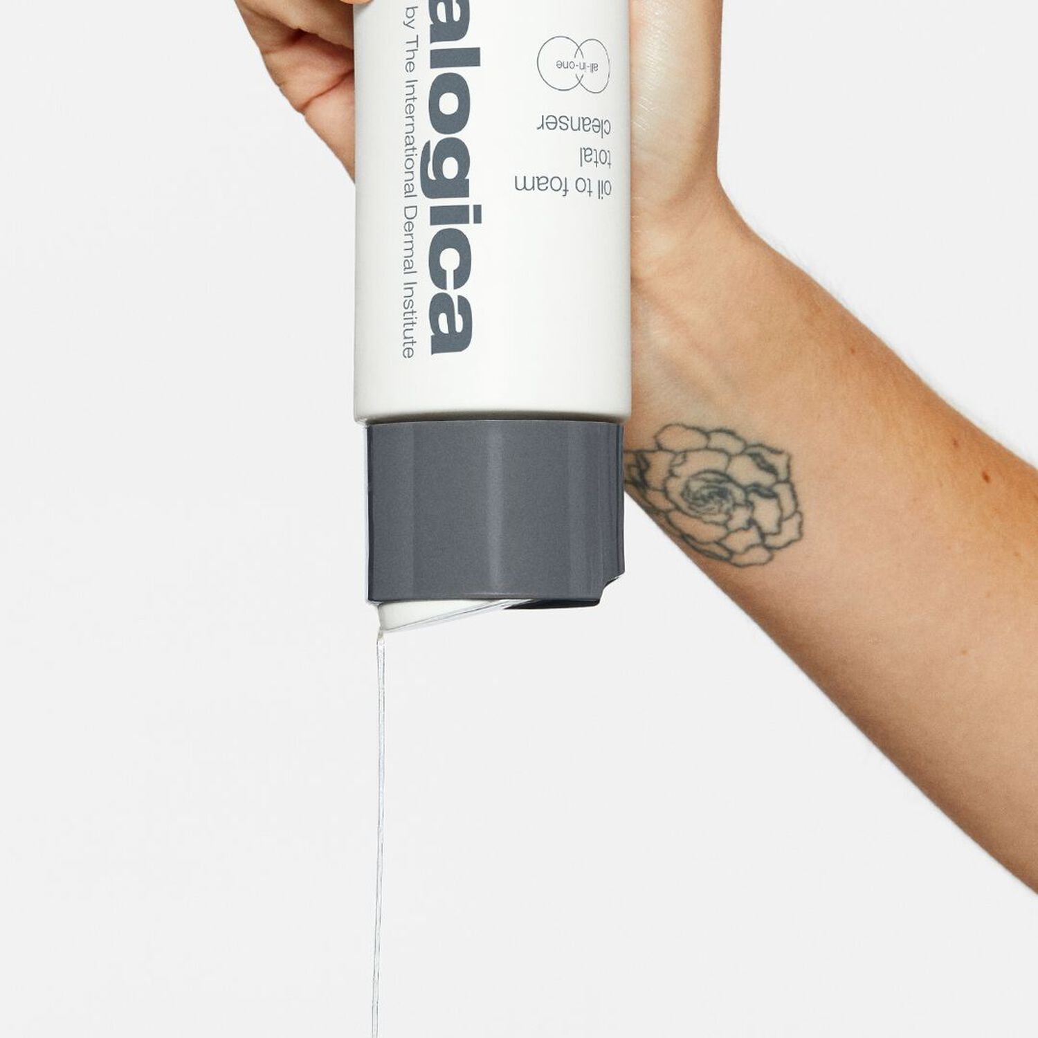 Dermalogica oil to foam total cleanser Démaquillant 2-en-1
