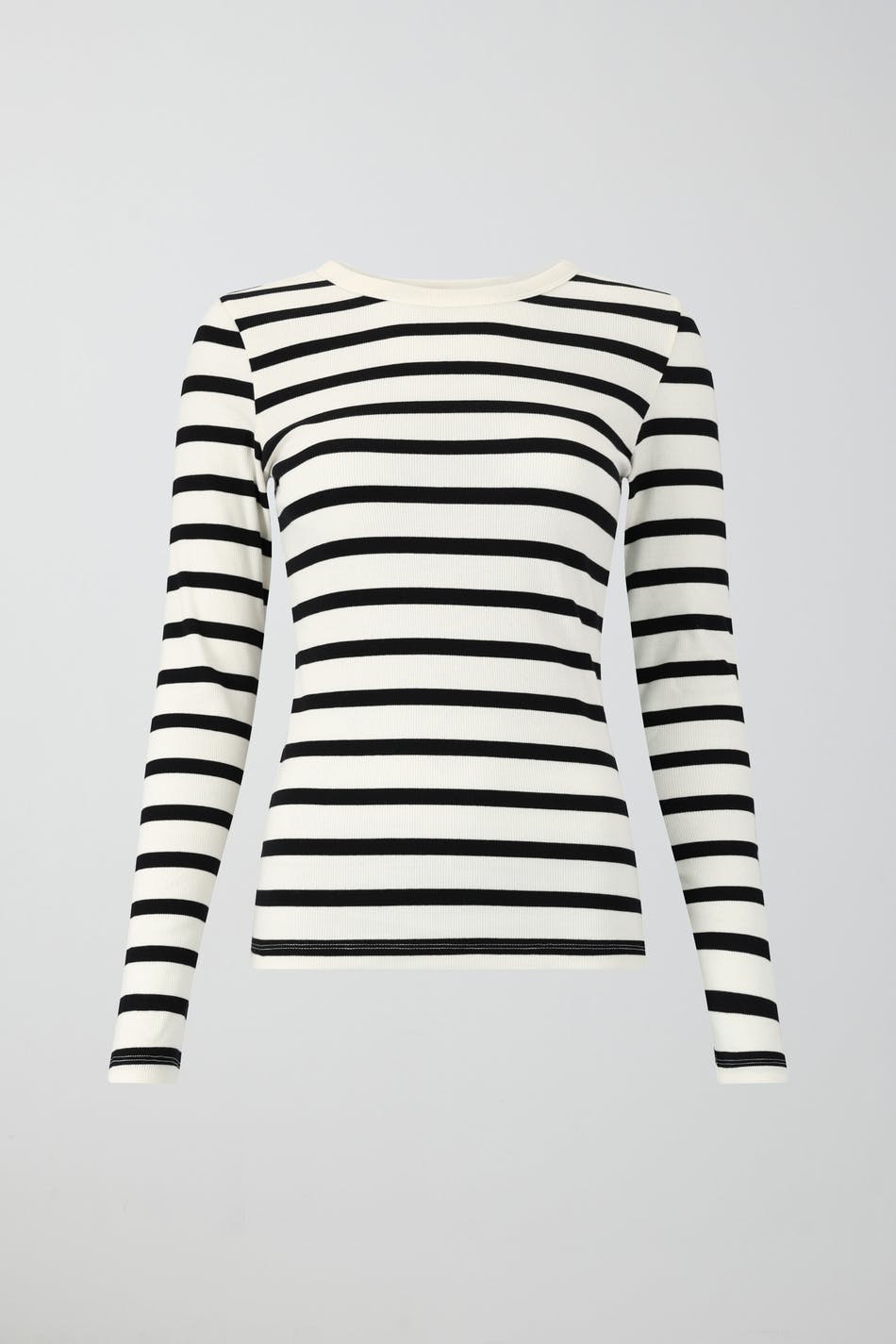 Basic long sleeve top