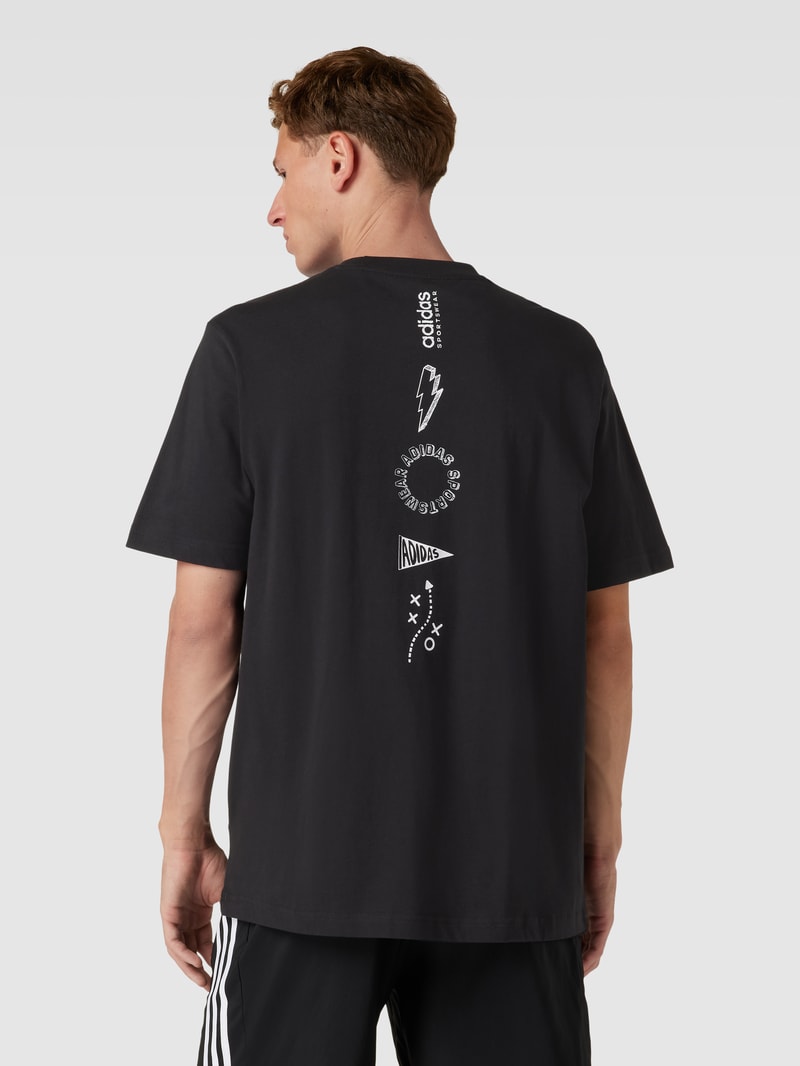 T-Shirt mit Label-Details in schwarz