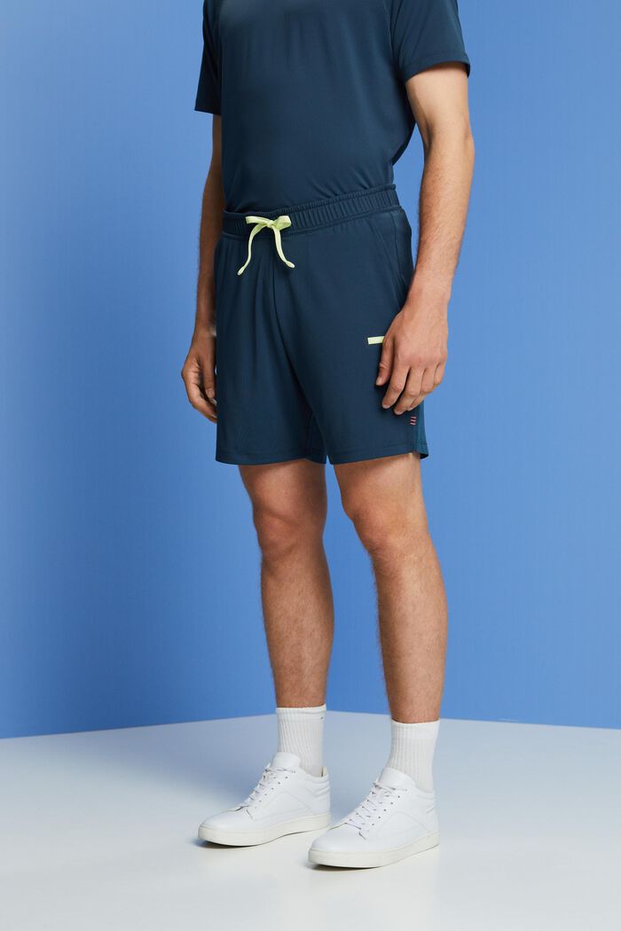 Shorts knitted