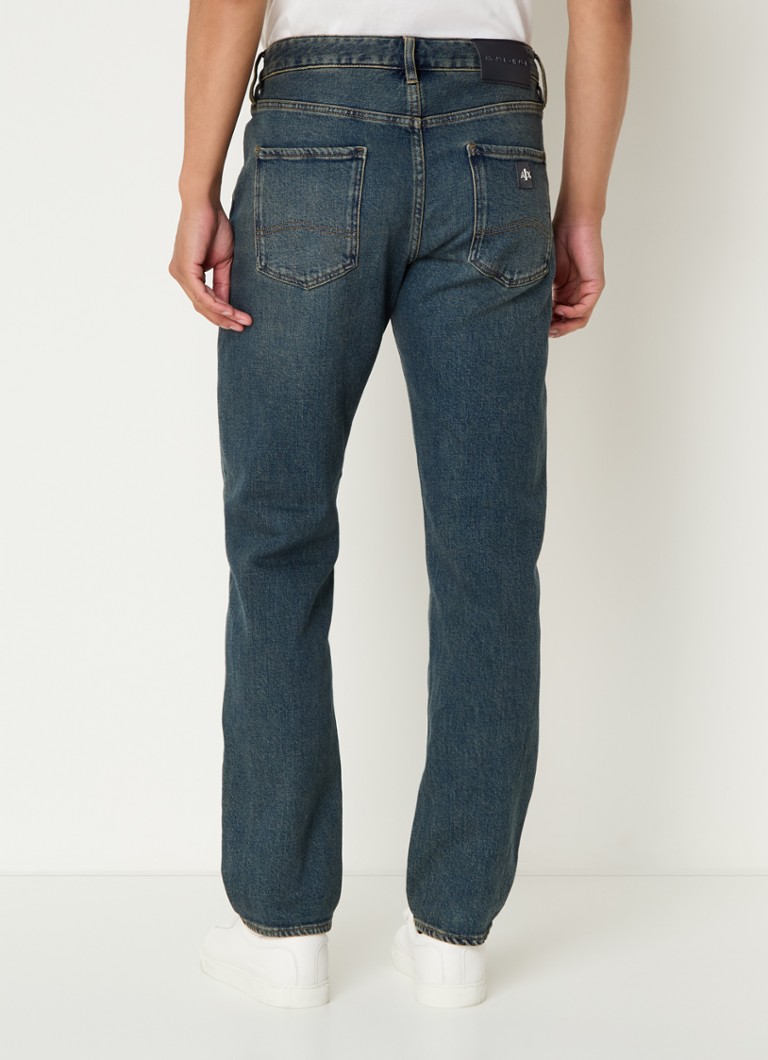 Armani Exchange Slim fit -farkut, joissa tumma pesu