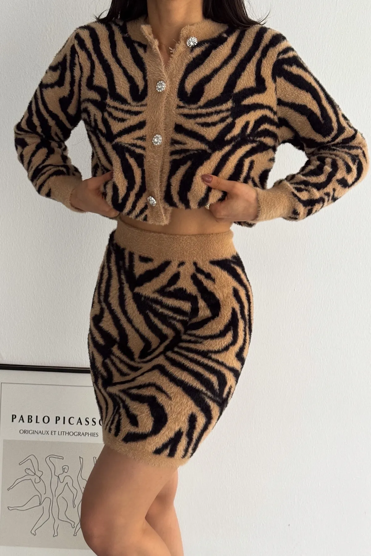 FEMELLE  Strickset für Damen in Standardgröße – Strickunterteil-Oberteil-Set