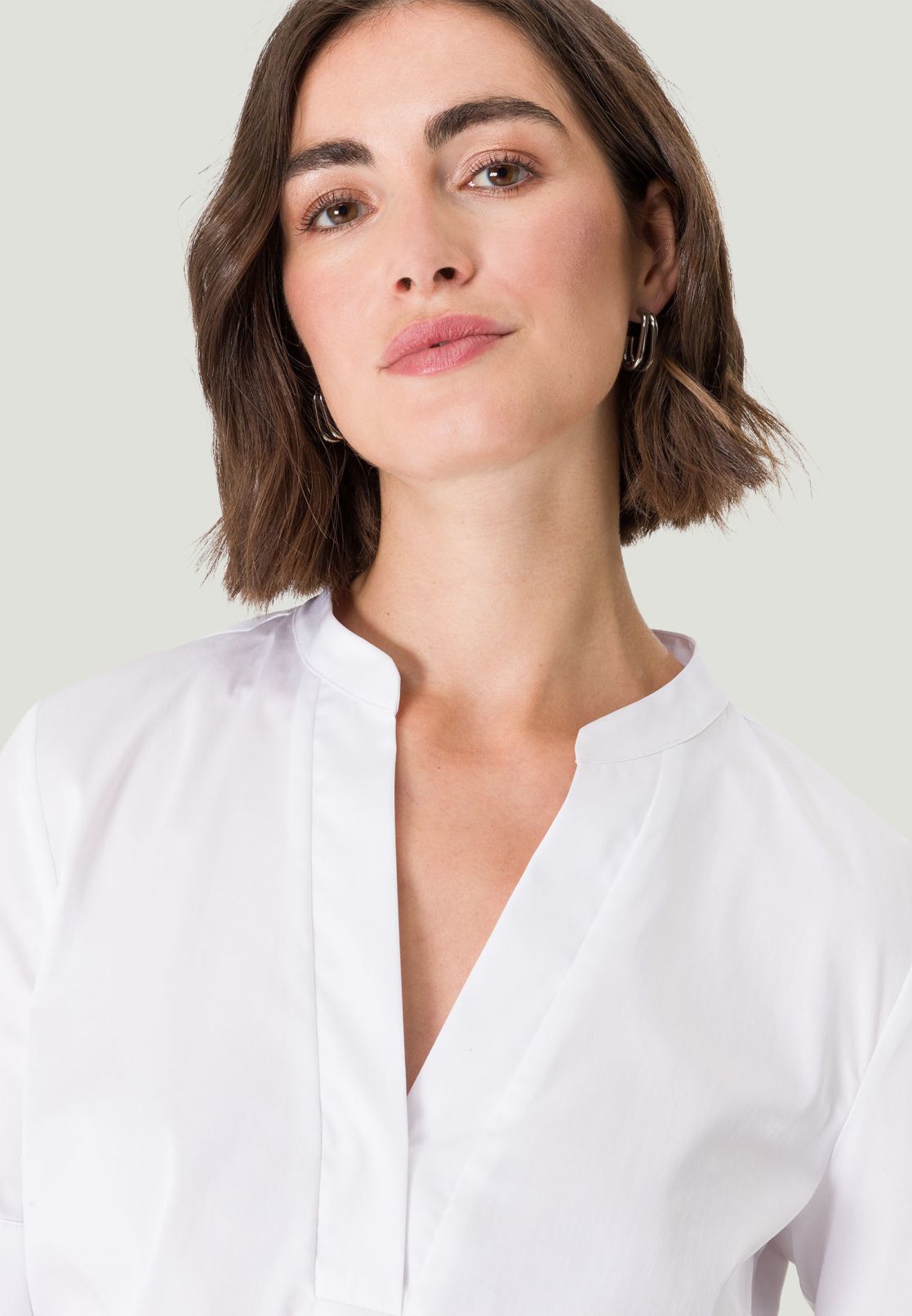 Bluse mit V-Ausschnitt