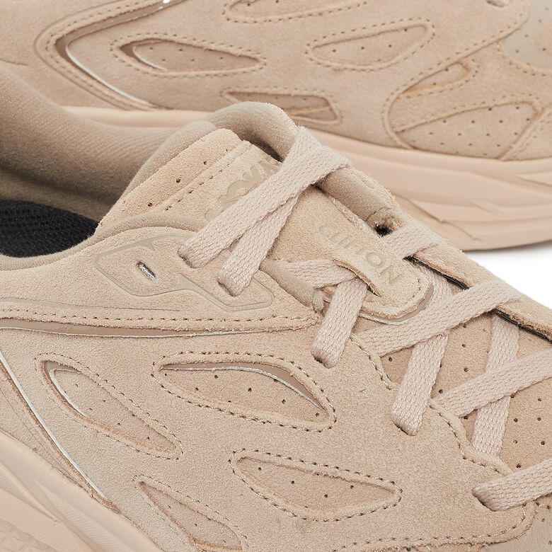 Hoka Wmns U Clifton L Sede shifting sand/dune