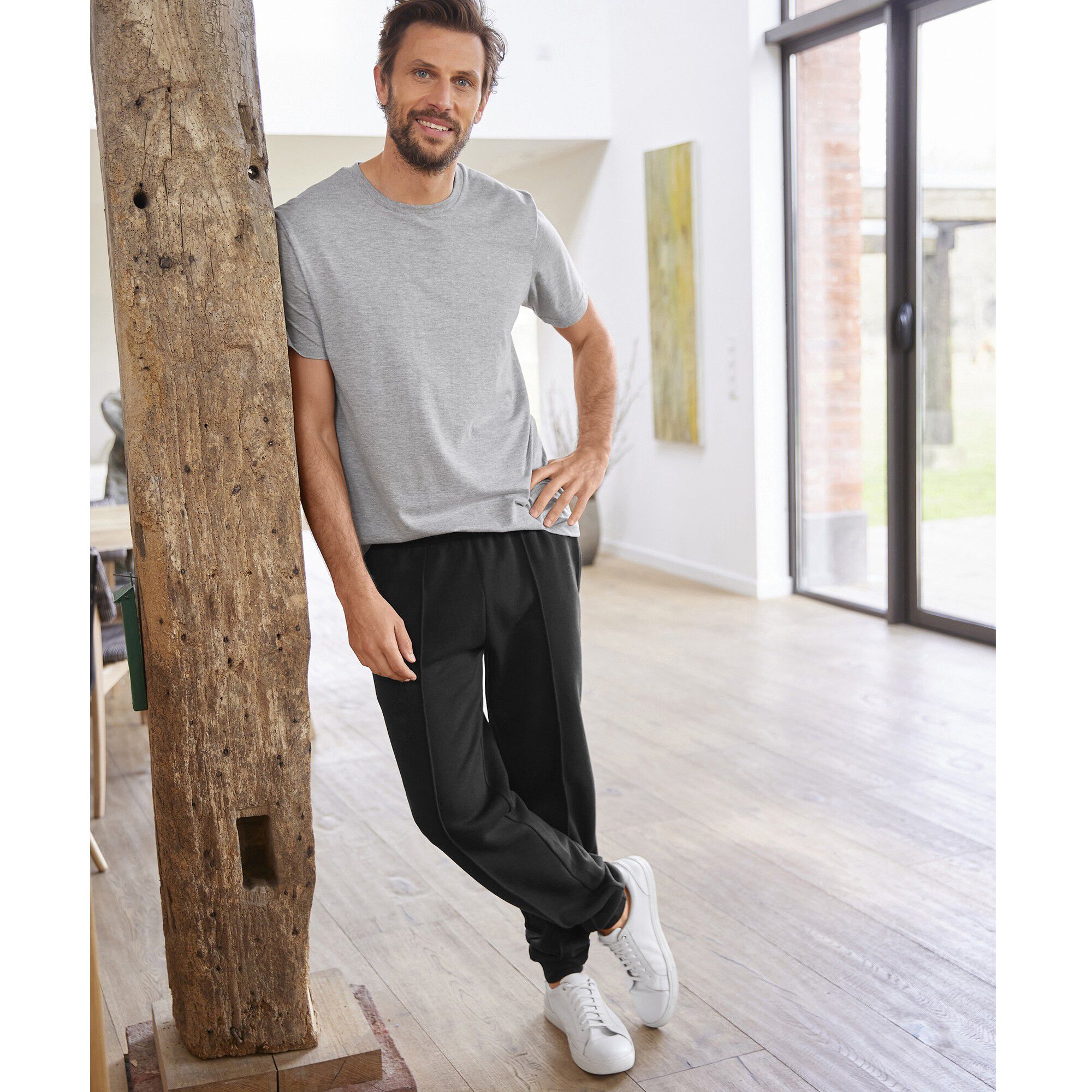 Pantalon loisirs molleton, bas resserrés