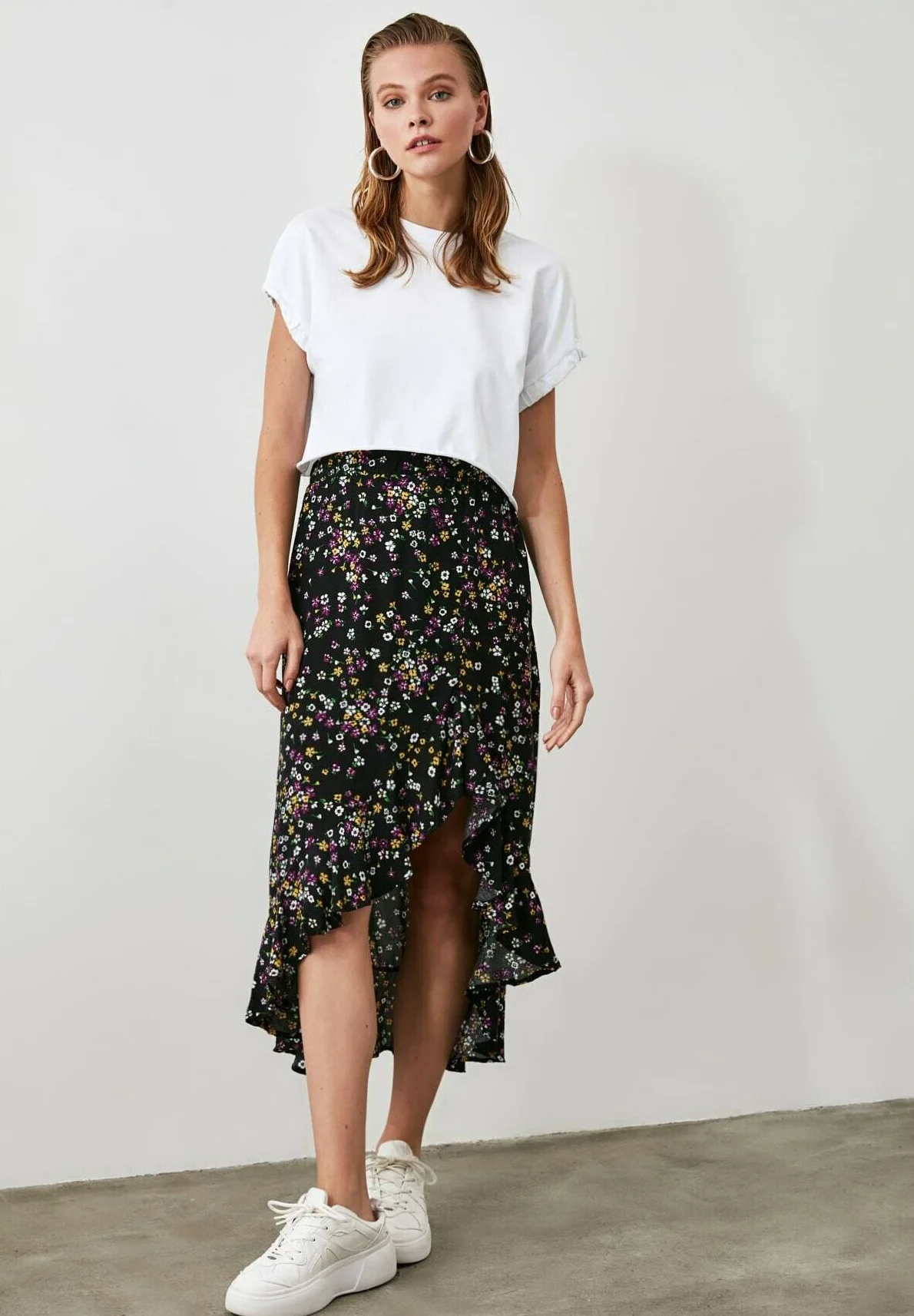 Falda de campana Trendyol