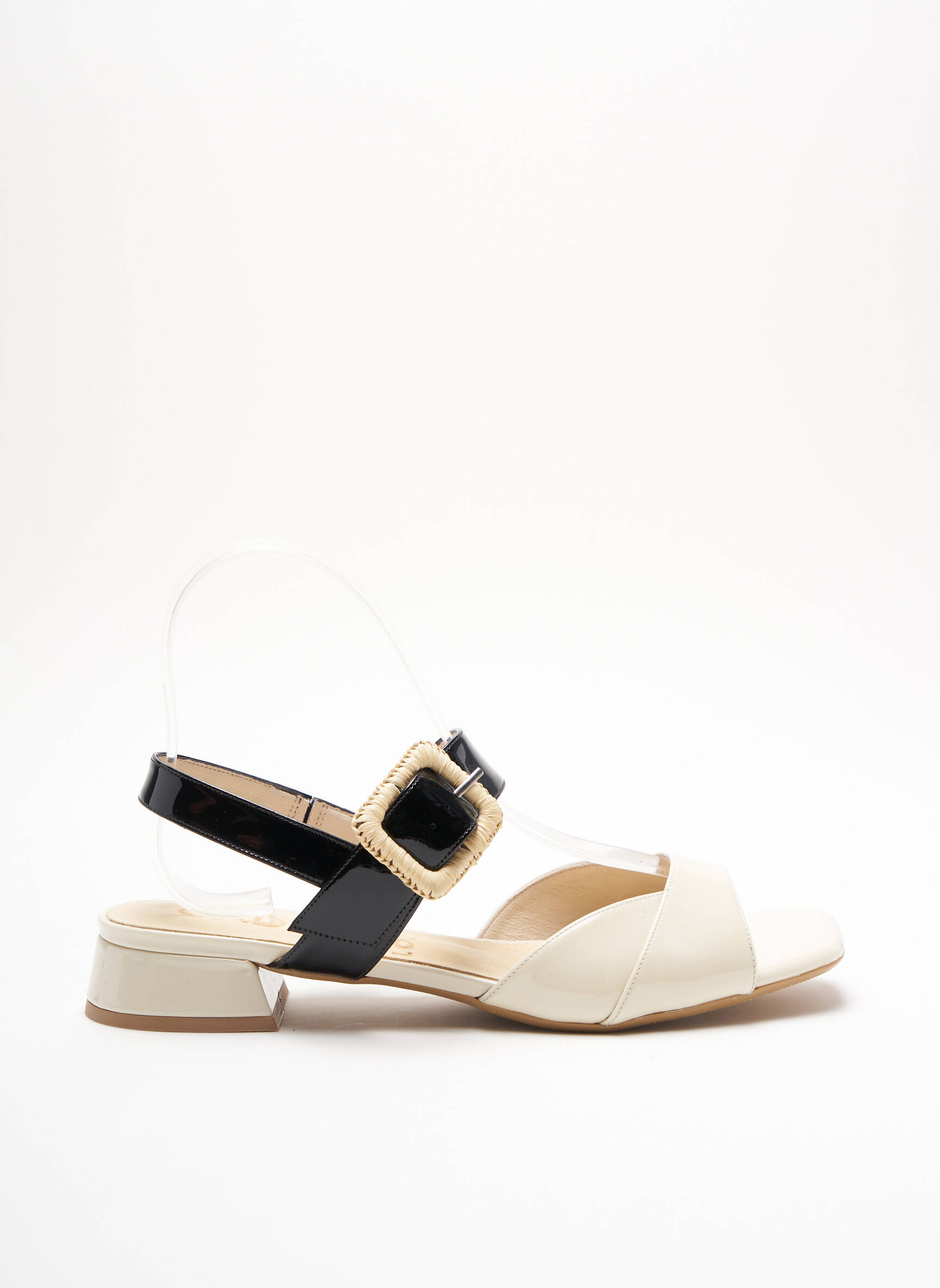 Gadea Sandales Nu Pieds Femme couleur beige