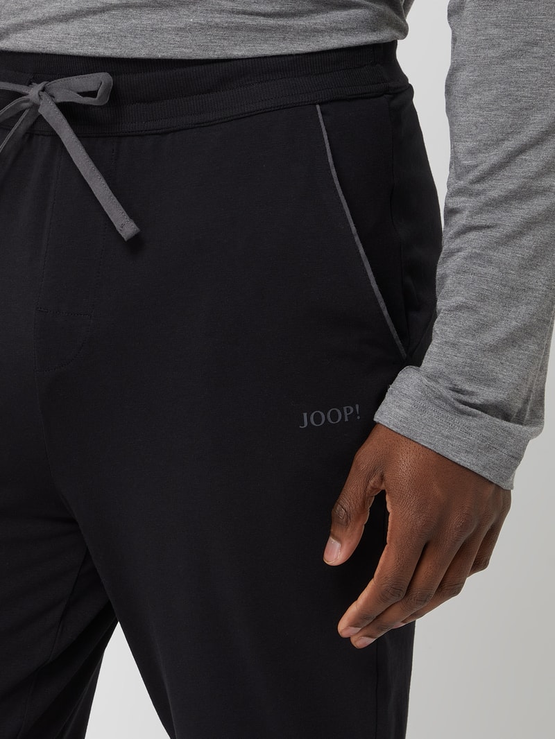 Pyjama-Hose mit Stretch-Anteil in schwarz
