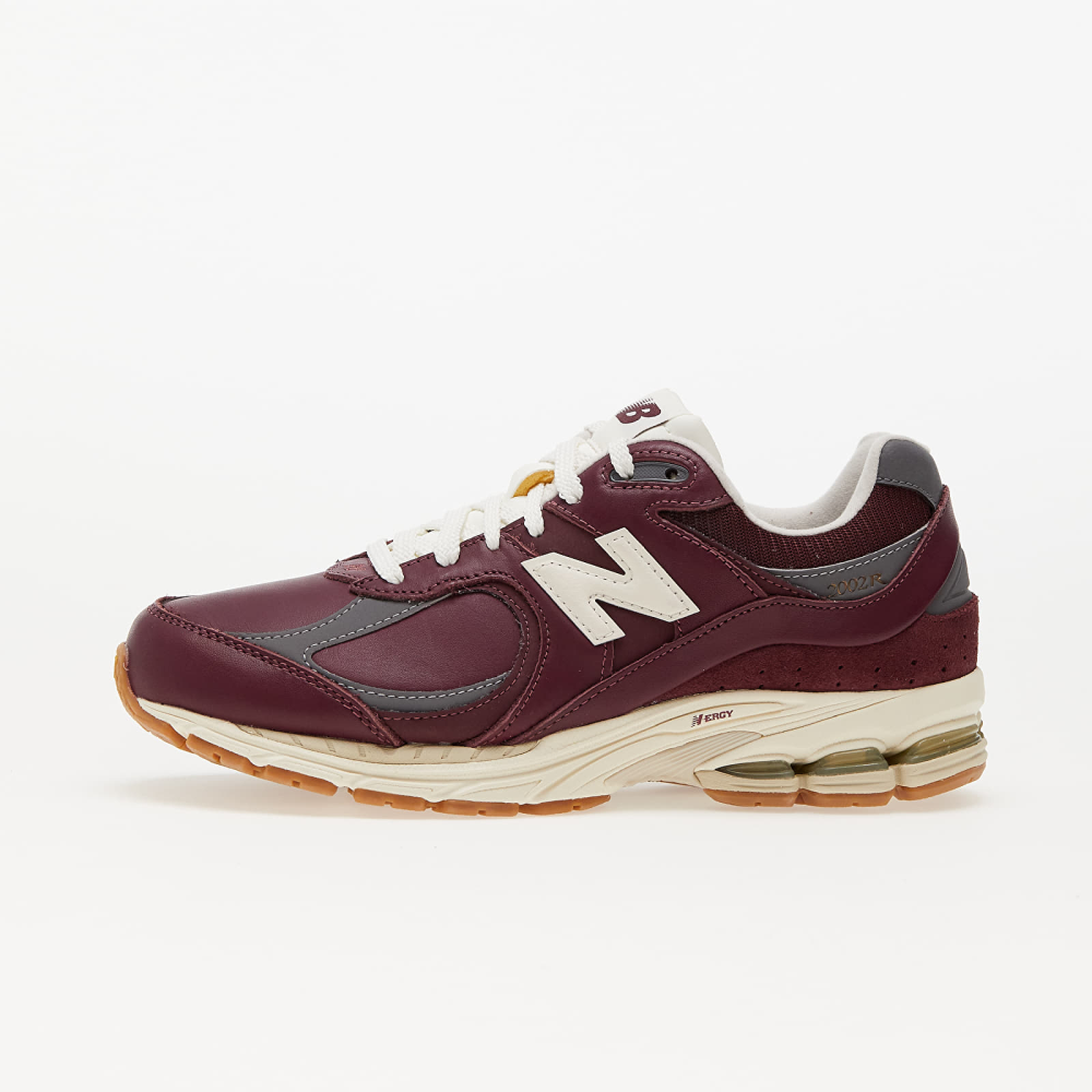 New Balance 2002R M2002RVH / rot