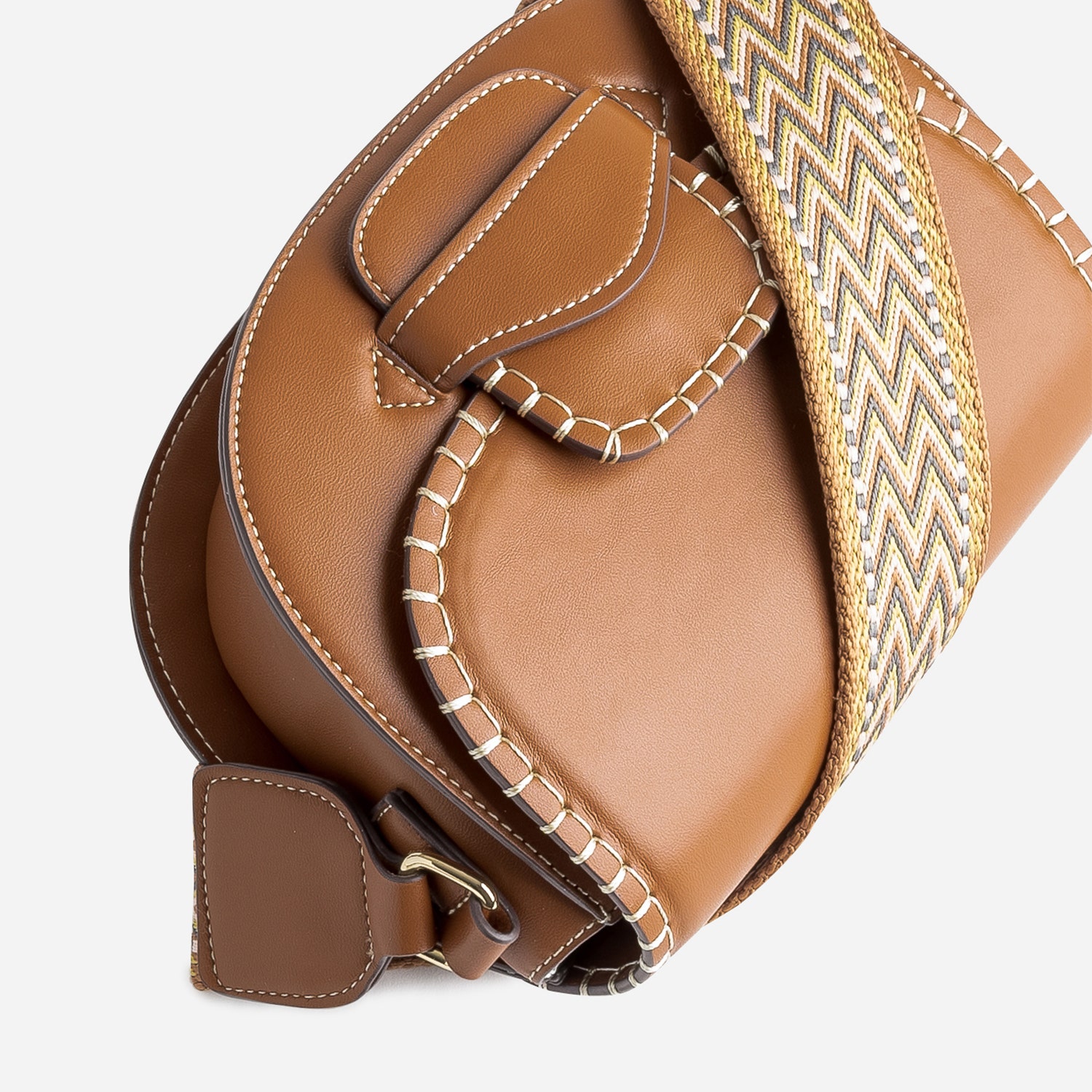 Sac bandoulière TEXTO camel à large bandoulière tressée