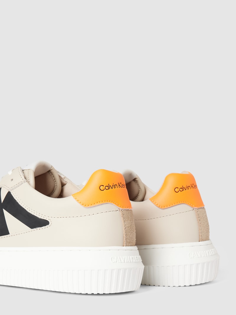 Sneaker mit Label-Details Modell 'CHUNKY' in beige