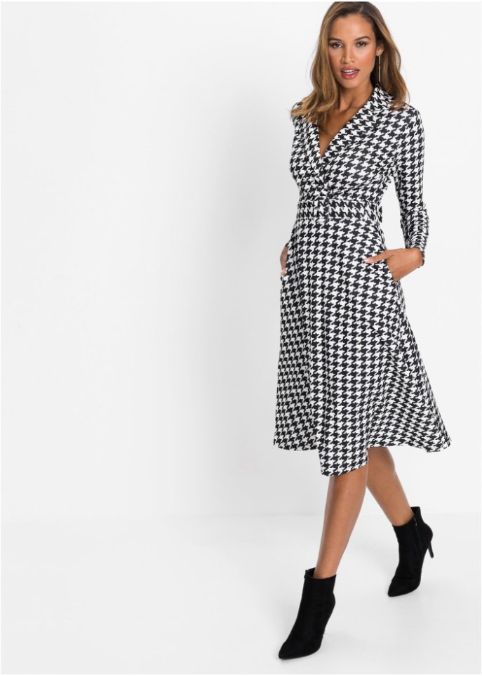 Kleid im Businessstil
