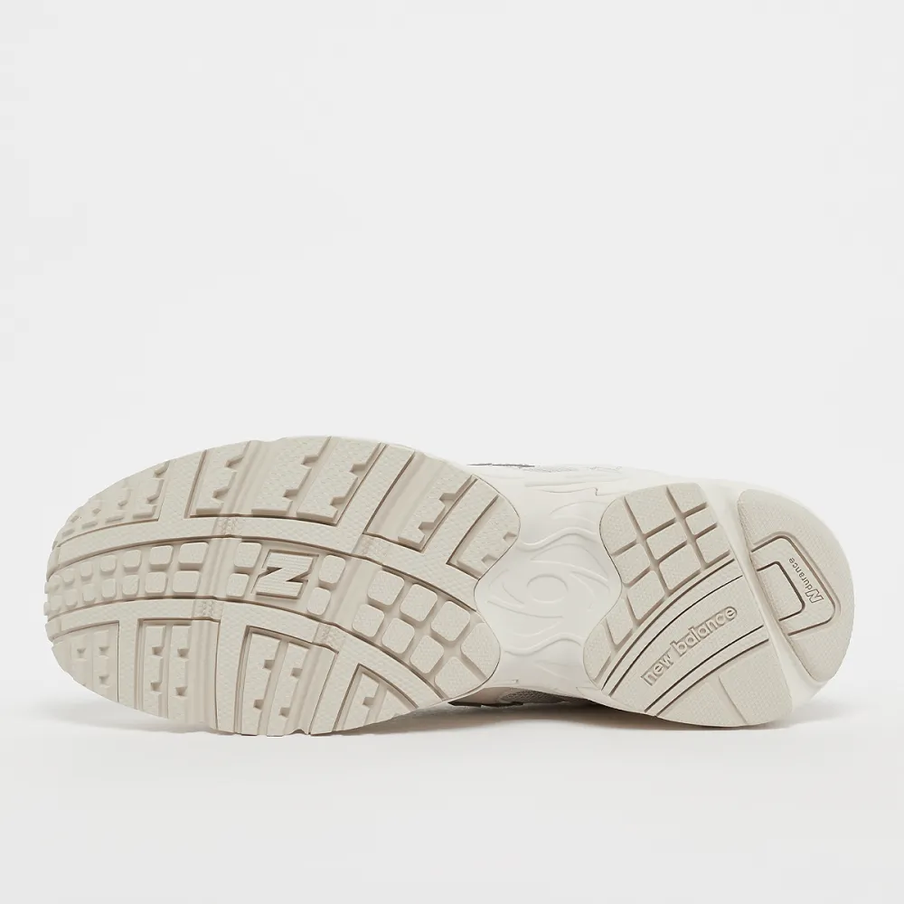 New Balance 725 ML725AL / weiss