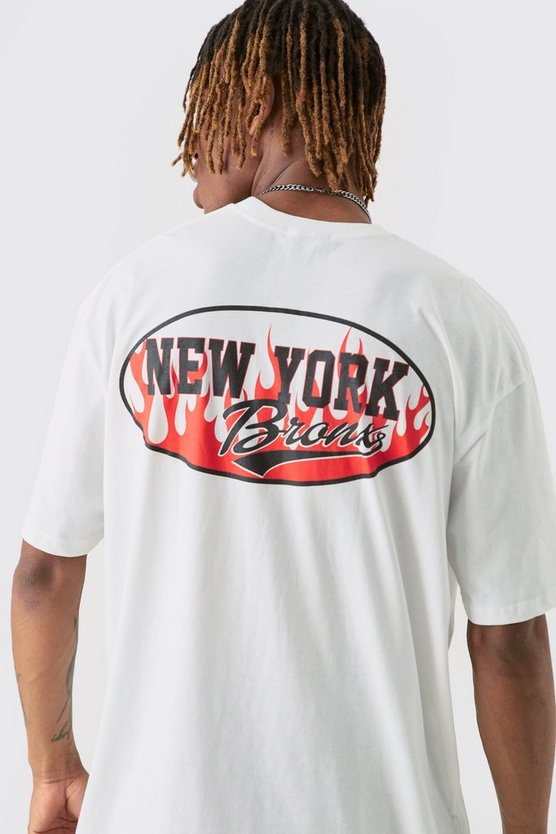 Tall weißes T-Shirt mit Print
