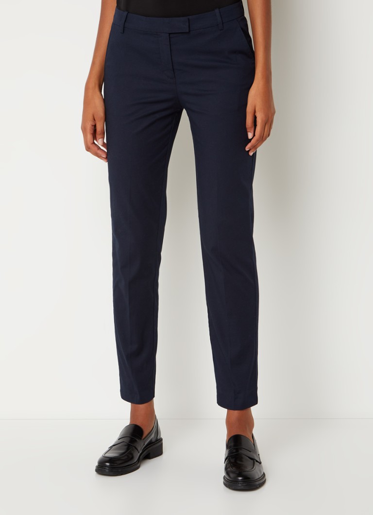 Pantaloni scurți cu talie medie, cu croială conică, de la Marc O'Polo, confecționați din bumbac organic.