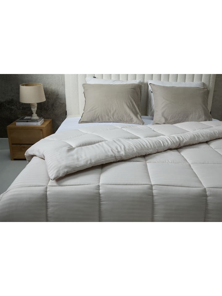 Lifa Living Bettdecke in Beige günstig kaufen