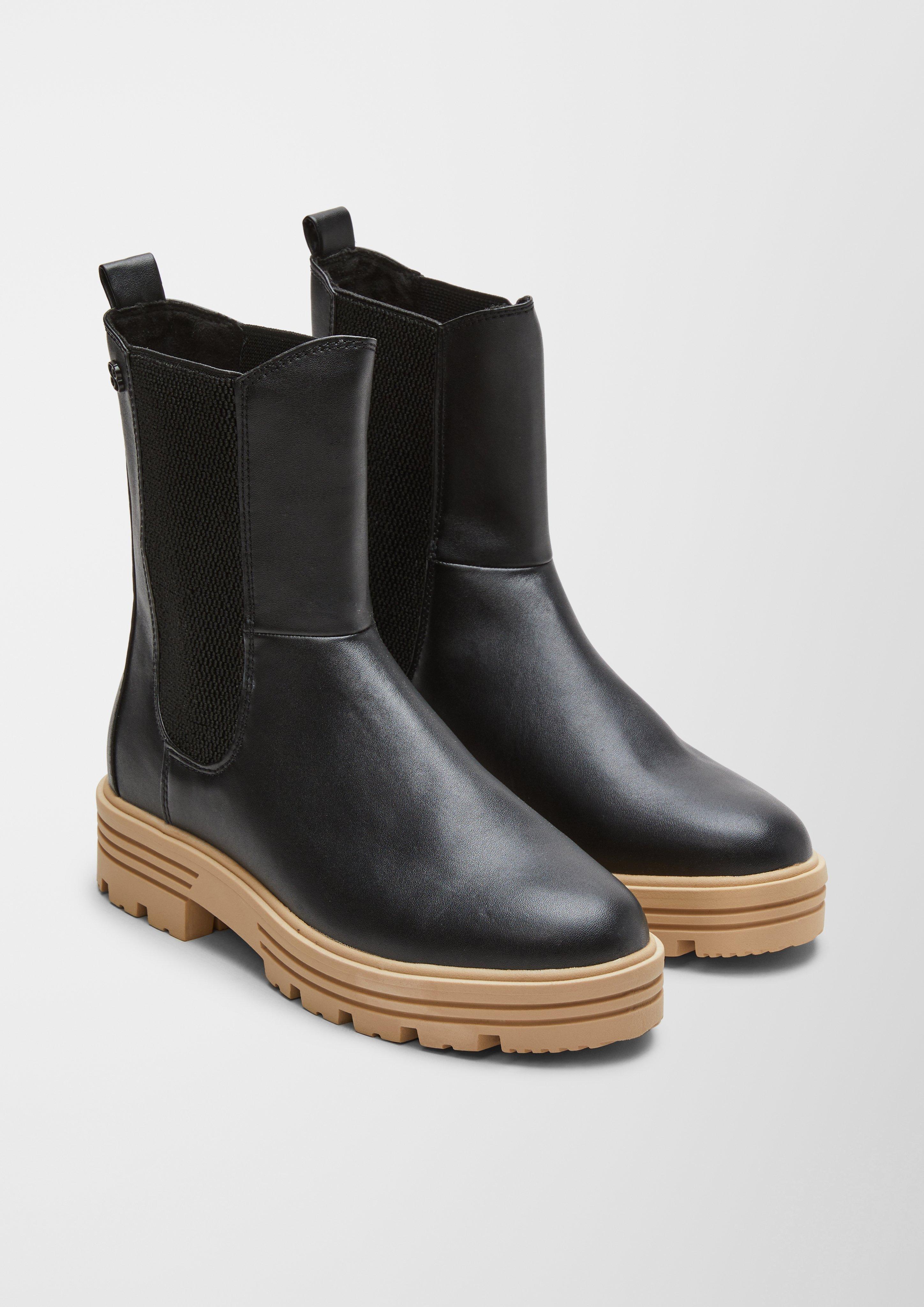 Boots mit Elastikeinsätzen  6006467-001