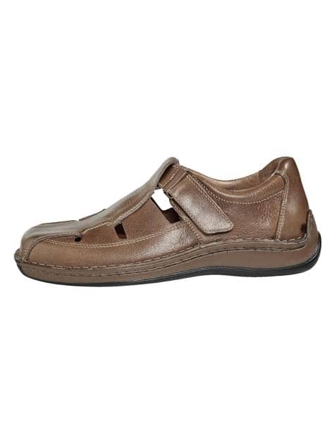 Klettslipper mit luftigen Durchbrüchen