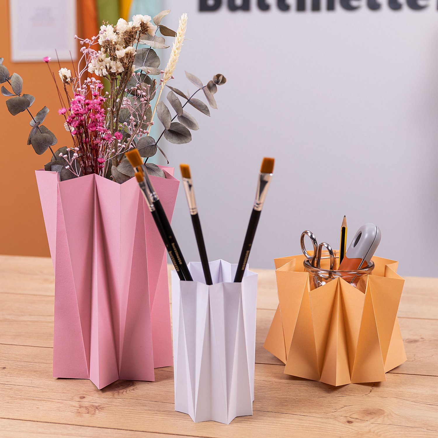 buttinette Tonzeichenpapier-Block, Pastellfarben, 24 x 34 cm, 40 Blatt