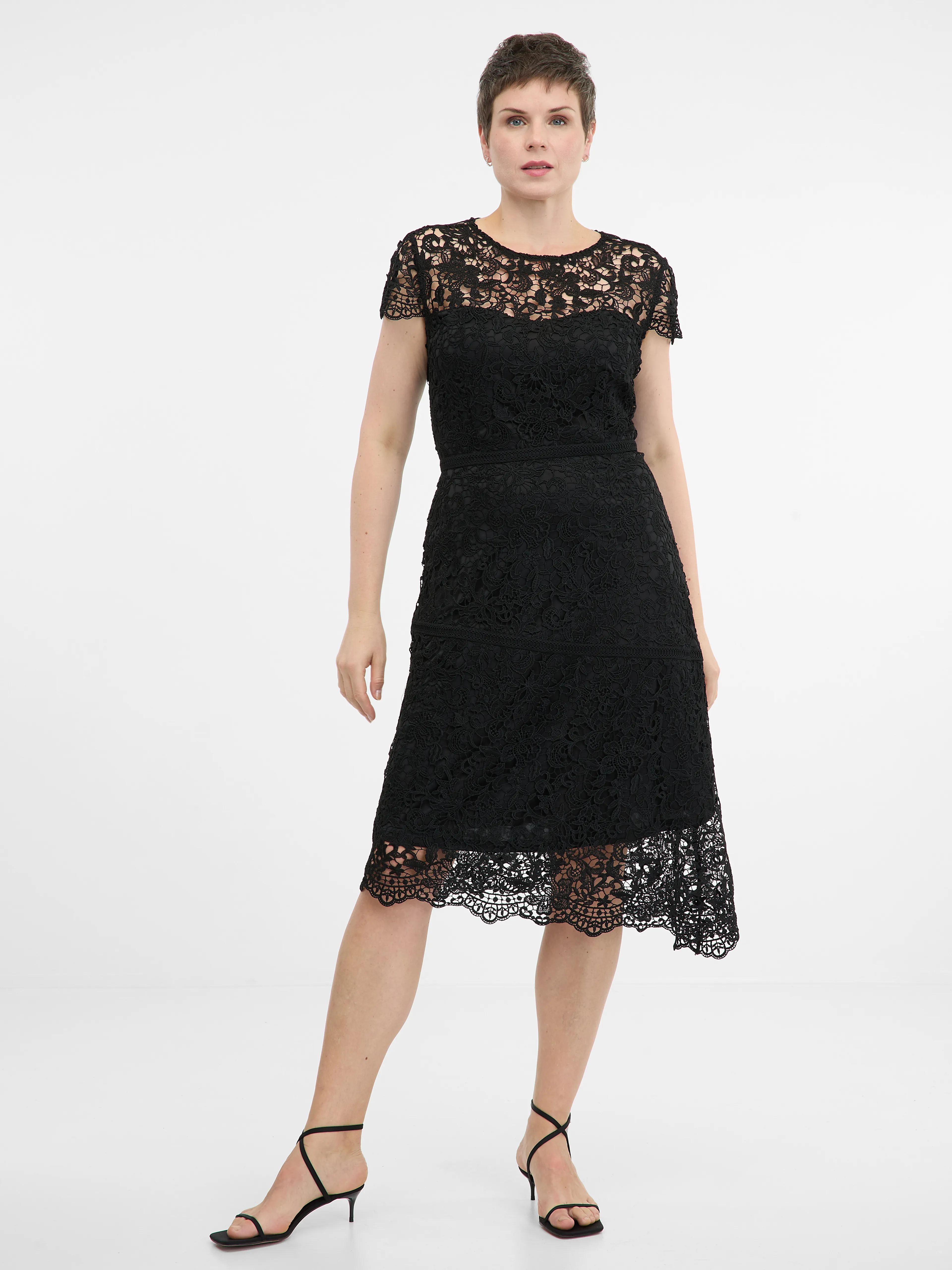 Schwarzes Damenkleid ORSAY