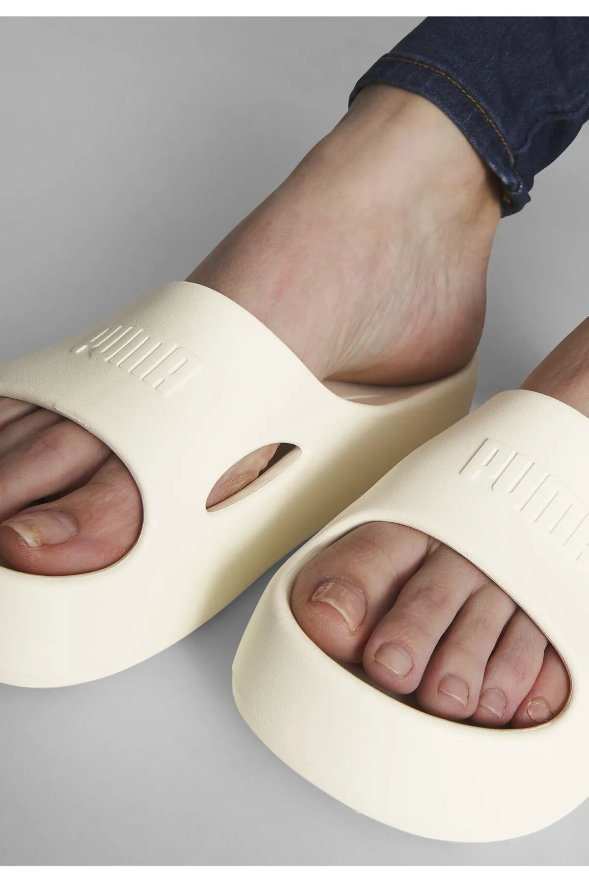 Puma  Pantolette - Weiß - Flacher Absatz