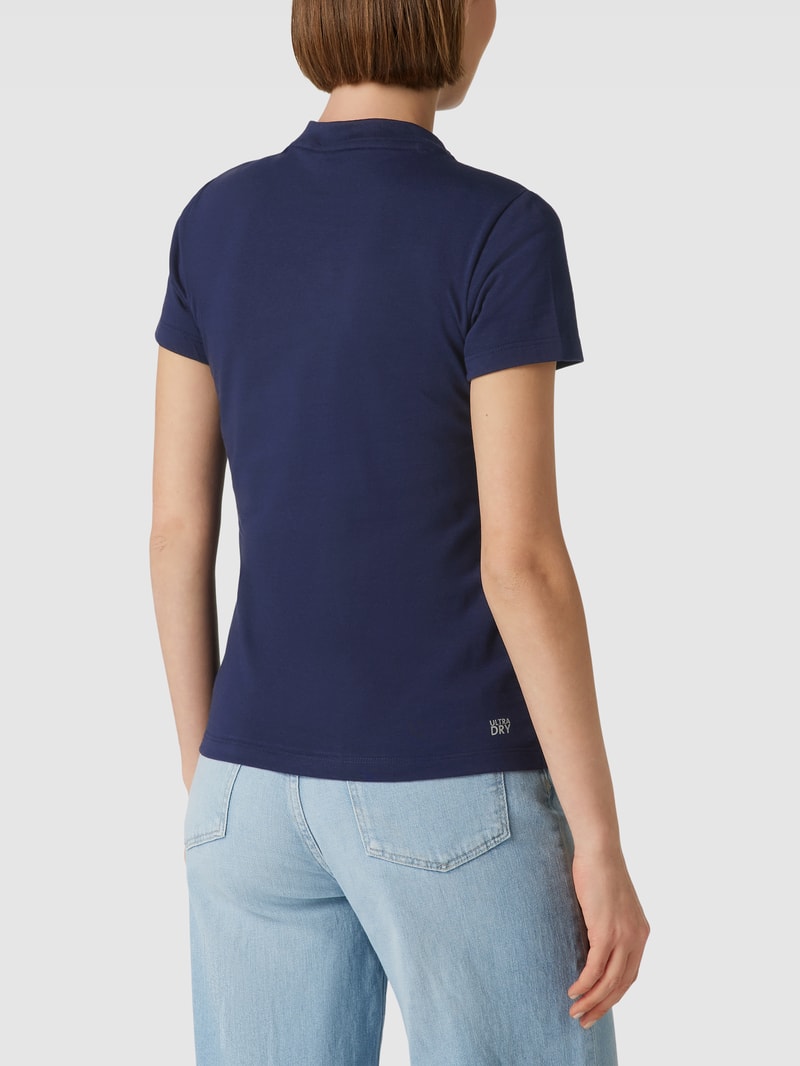 T-Shirt mit Rundhalsausschnitt in dunkelblau