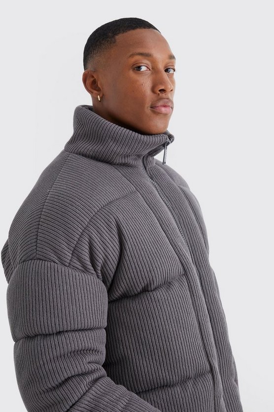 Steppjacke mit Trichterkragen