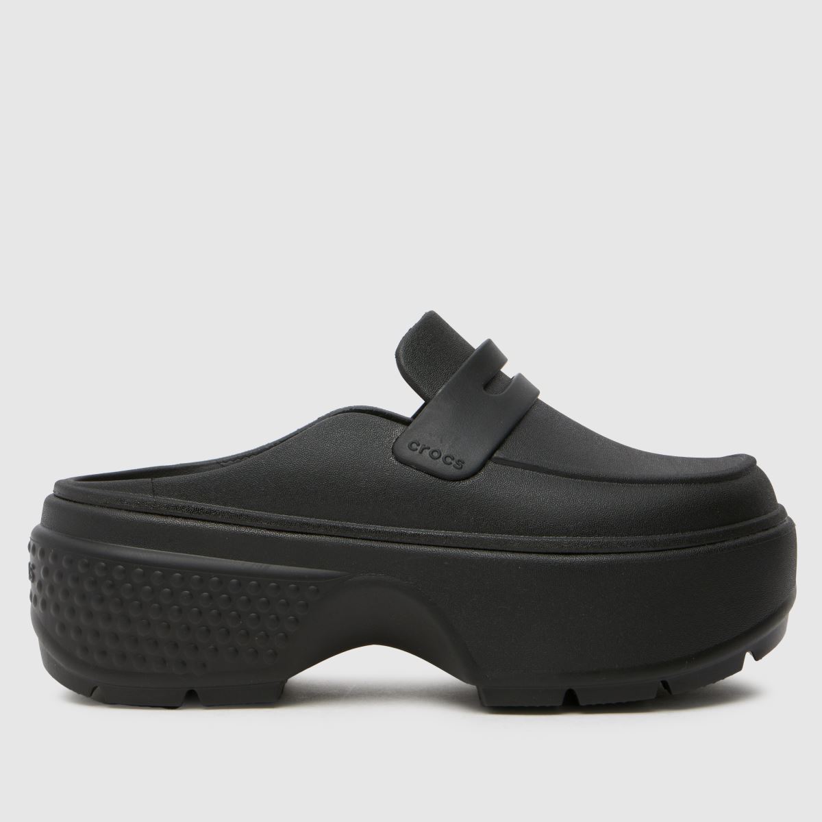 Črni ravni čevlji Crocs Stomp