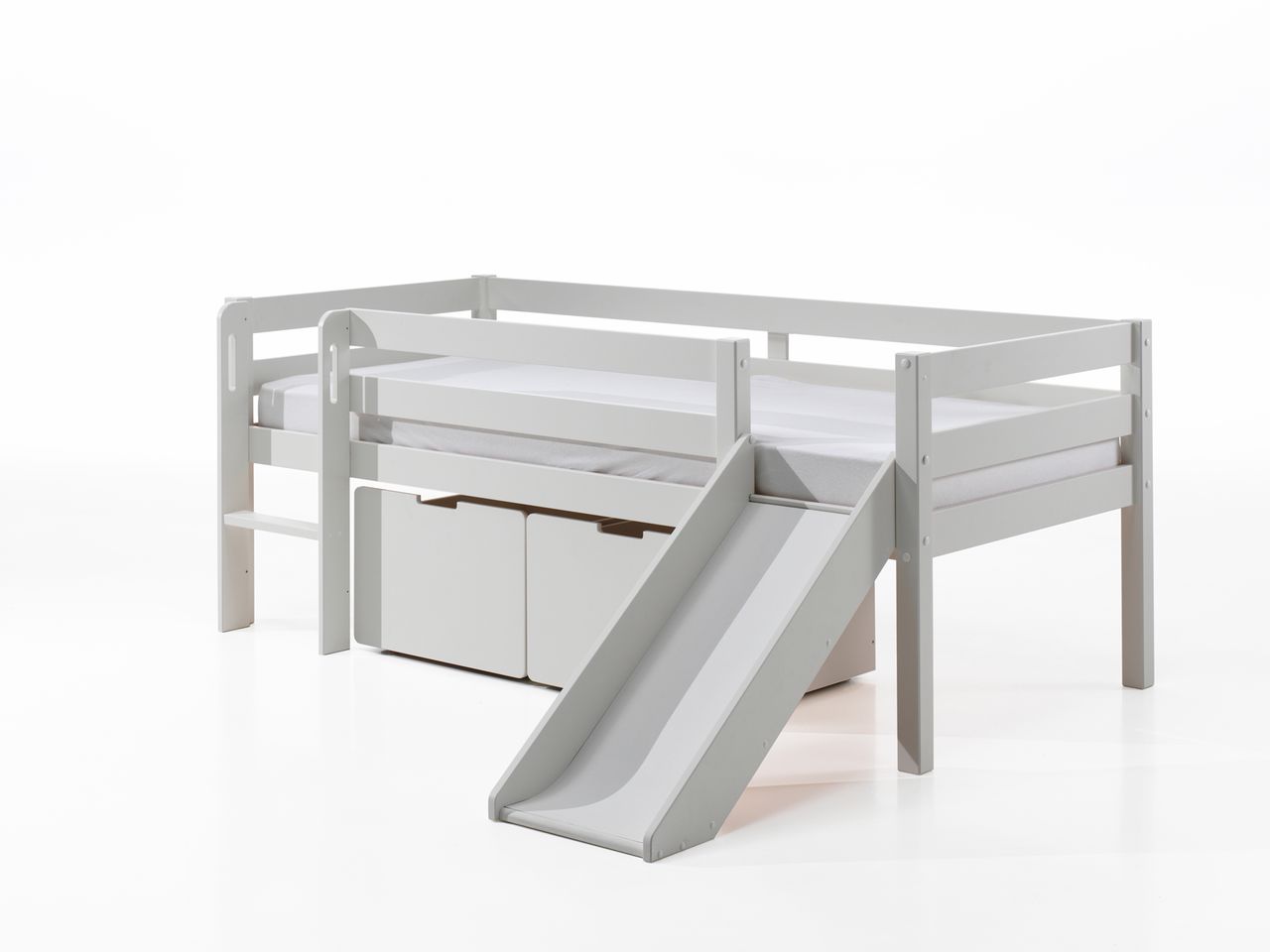 VIPACK Spielbett mit Liegefläche 90 x 200 cm, inkl. Leiter, Rutsche, Rolllattenrost und 2 Schubkästen, Kiefer und MDF weiß lackiert