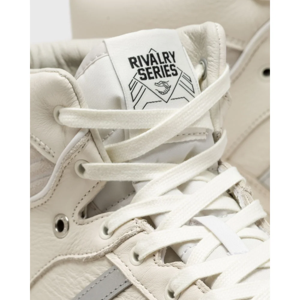 adidas Rivalry Hi Consortium IF0602 001 / bunt