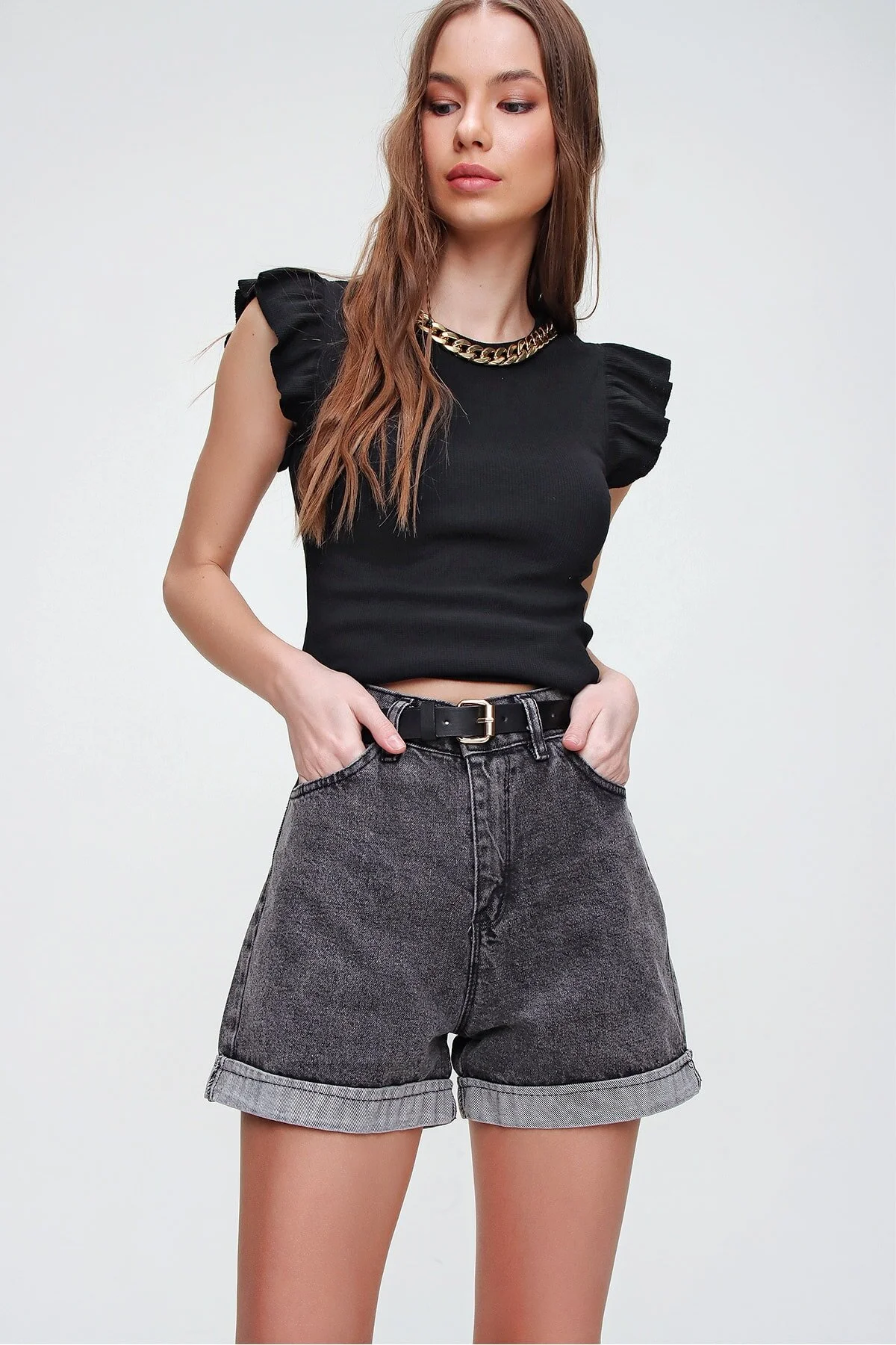 Trend Alaçatı Stili  Shorts - Grau - Hoher Bund