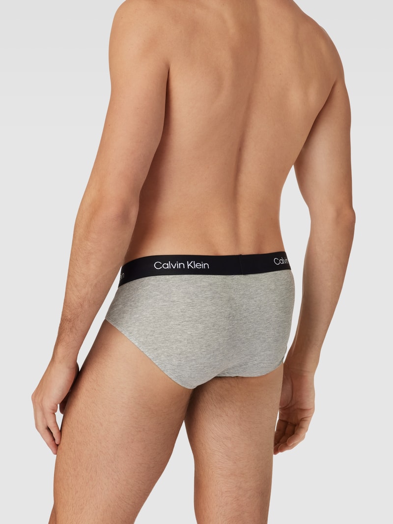 Slip mit Label-Detail in mittelgrau meliert