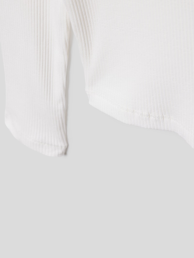 Longsleeve in Ripp-Optik in weiß