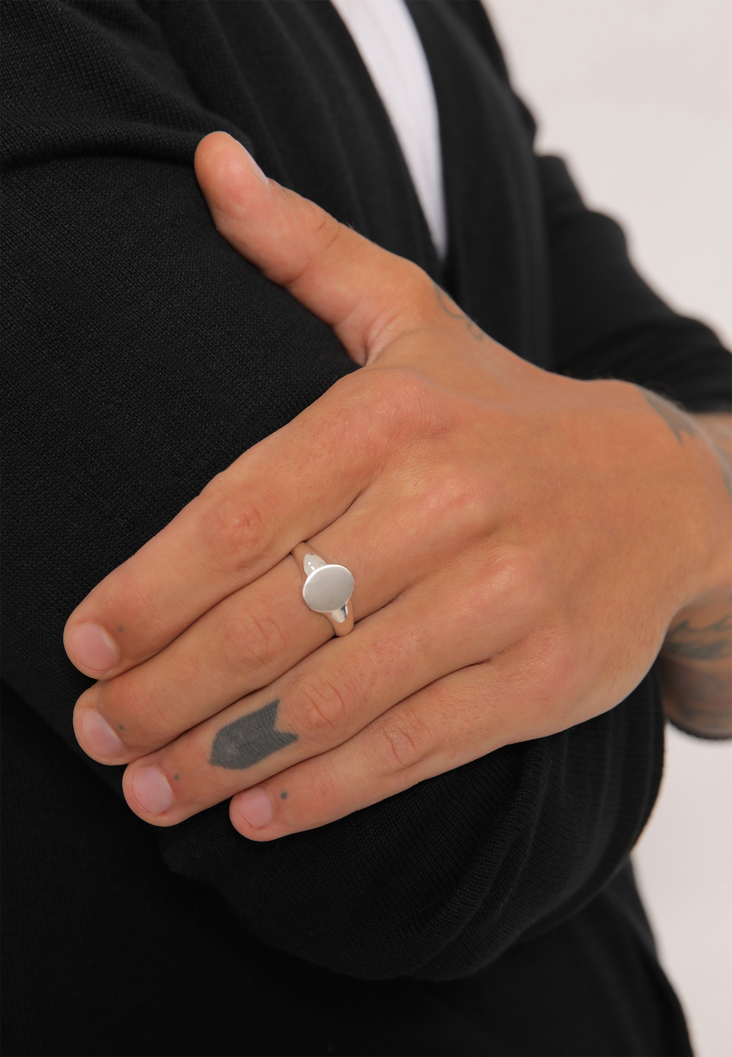 KUZZOI Basic Minimalist Robust Solid Signet Ring for Men - (925/1000) Silver