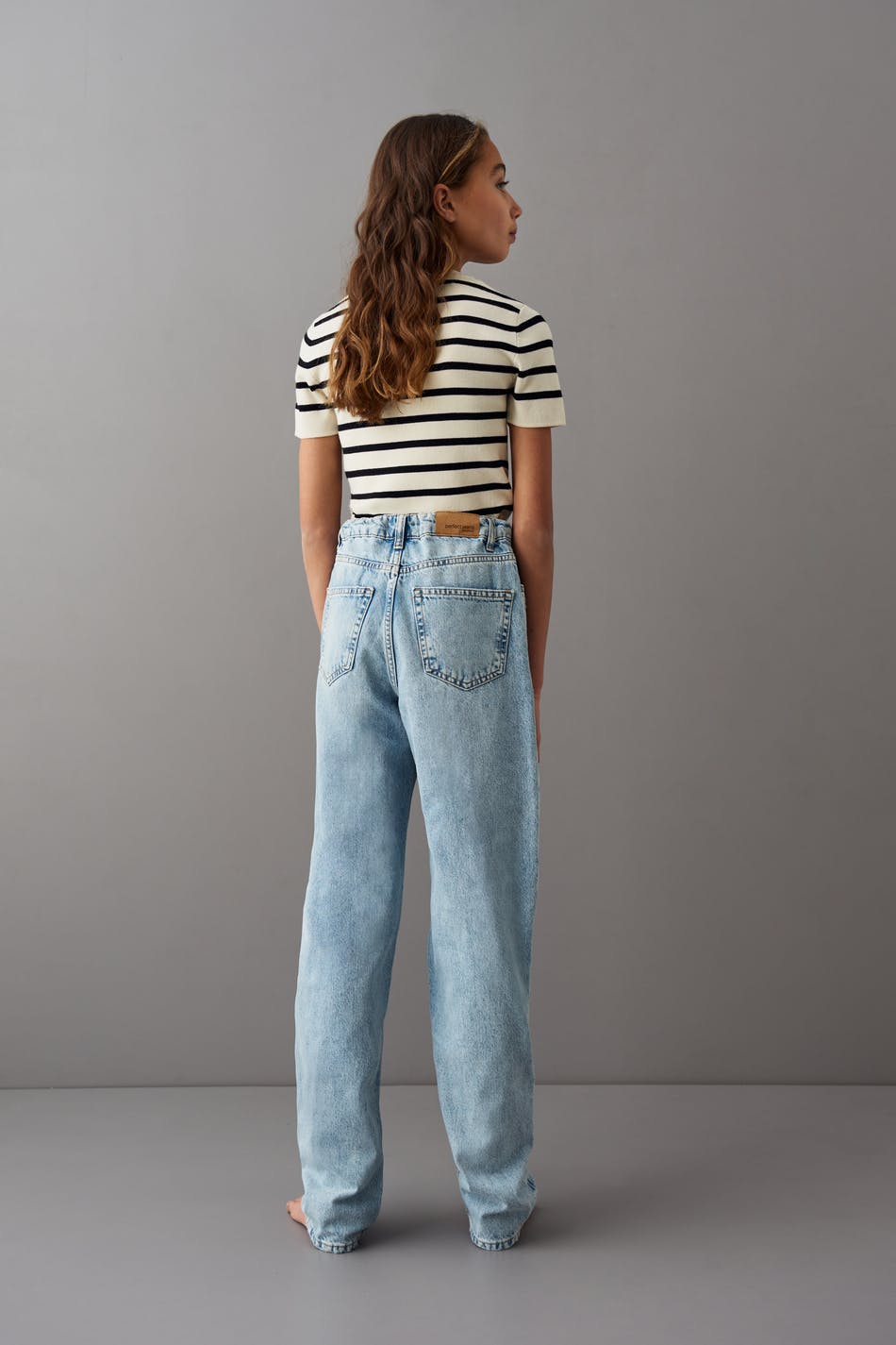 Straight 90s jeans