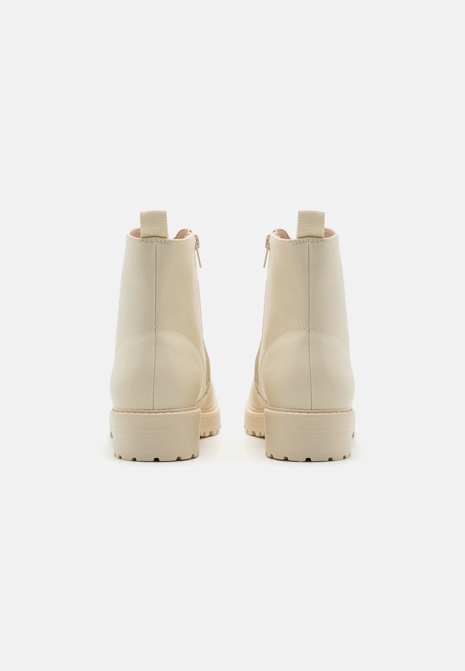Botines de plataforma de corte ancho Even&Odd
