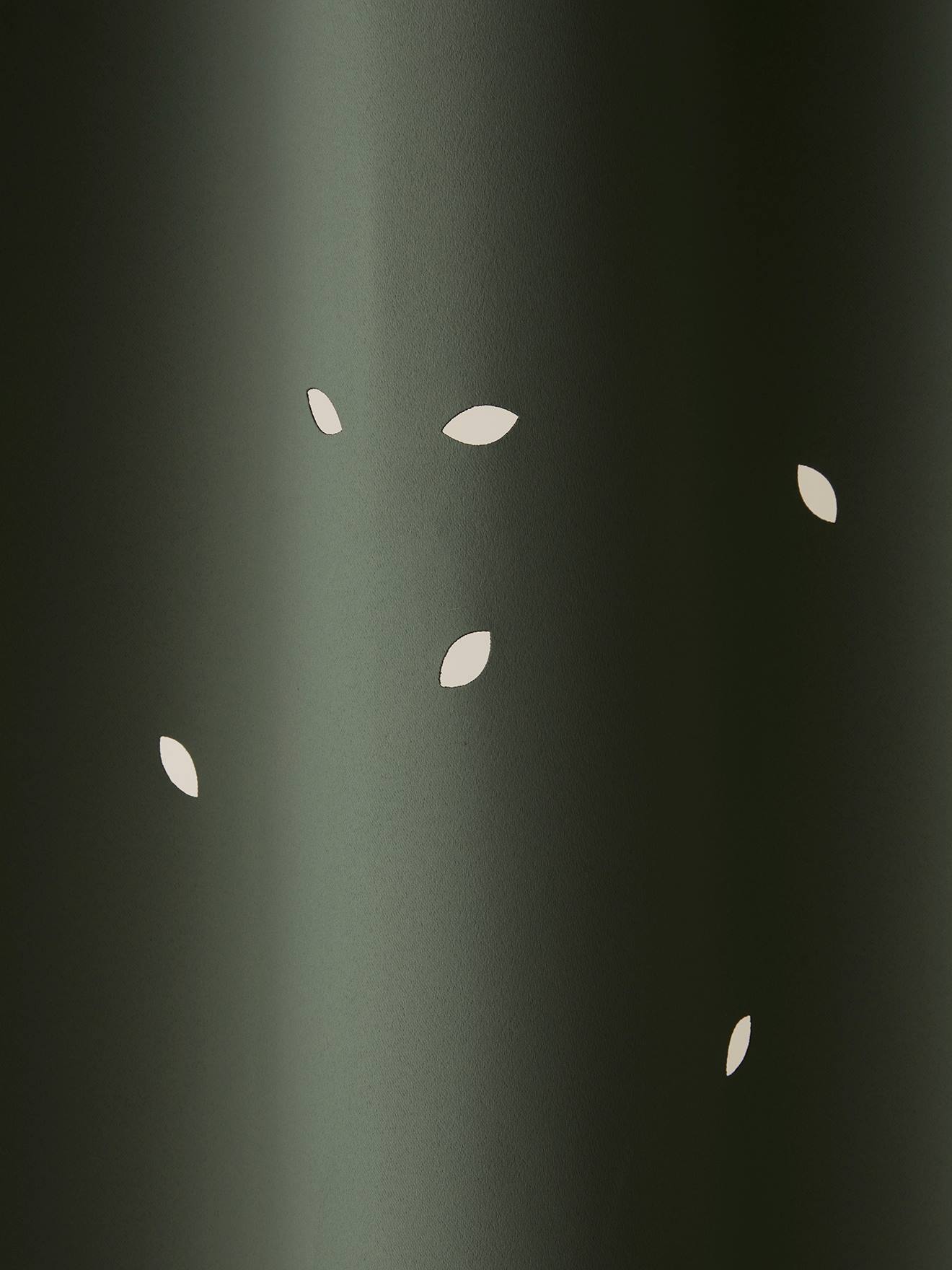 Rideau à œillets occultant et motifs perforés marine / étoiles