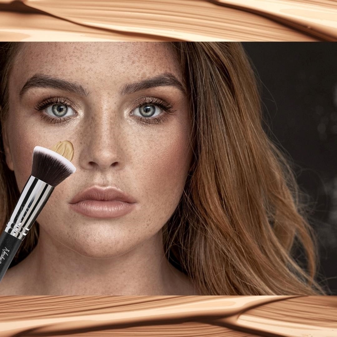 Flawless Foundation Flat Top Brush
