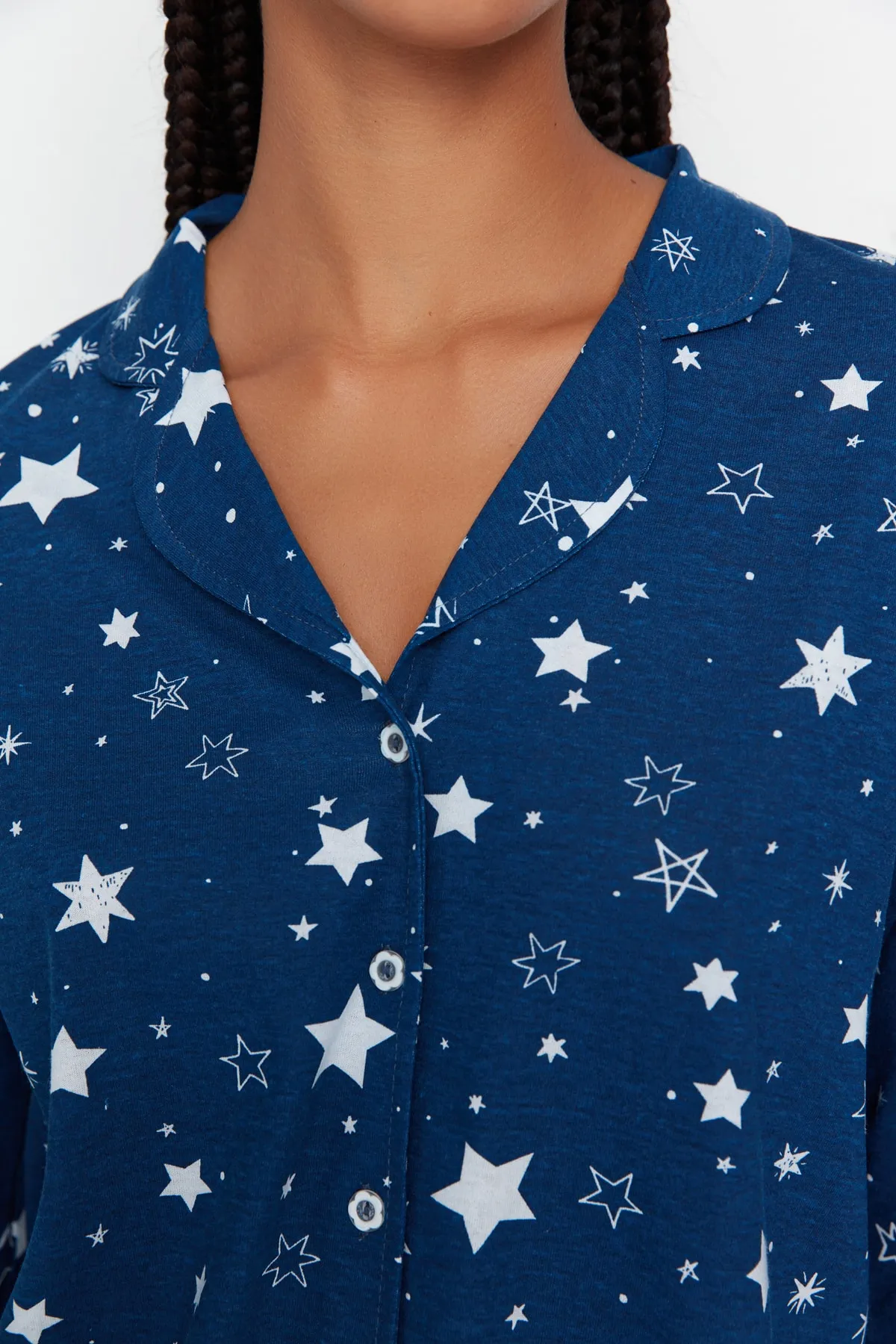 Trendyol Collection  Indigoblaues Pyjama-Set mit Sternmuster THMAW23PT00150