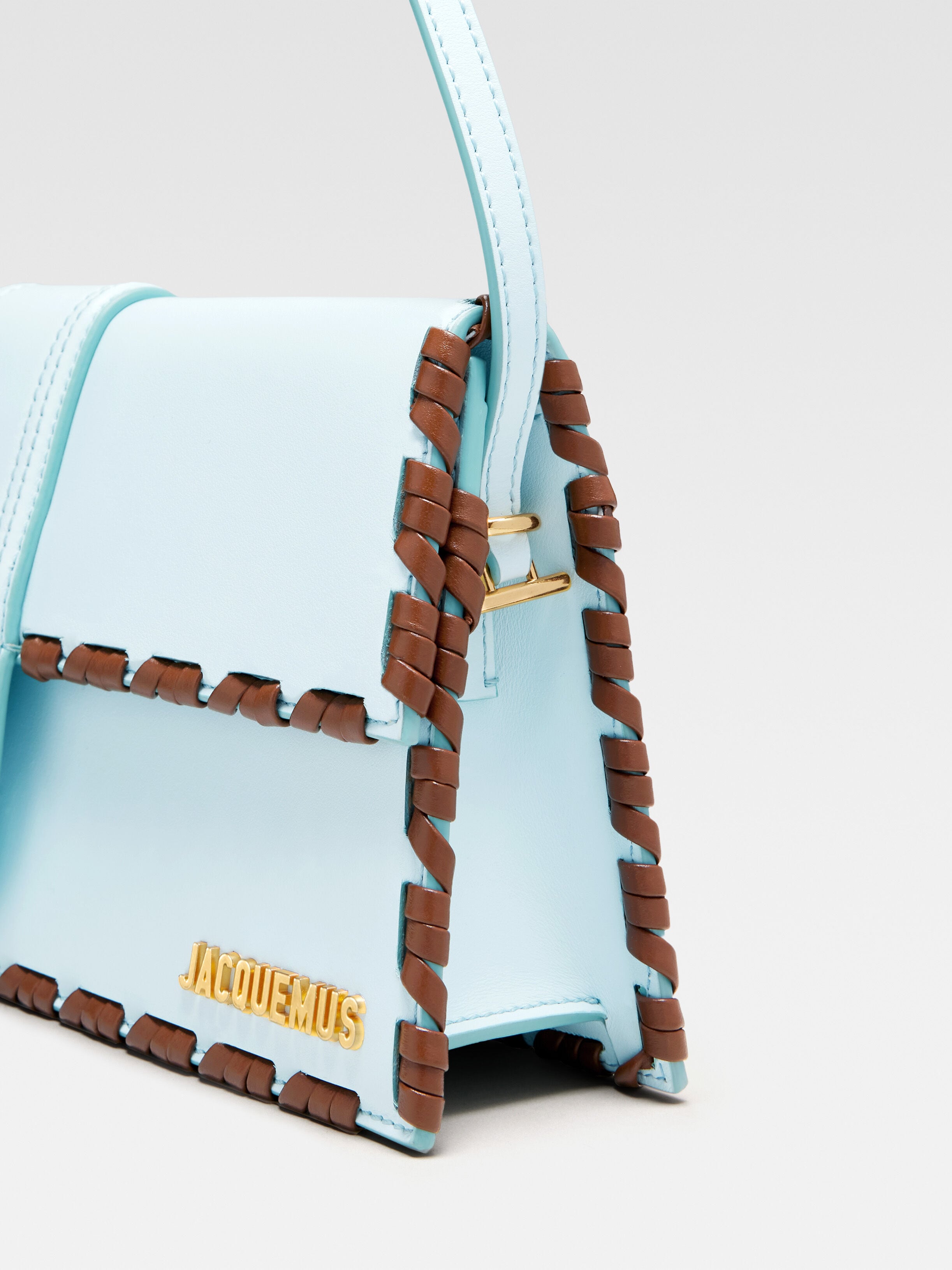 Le Bambino long lacet