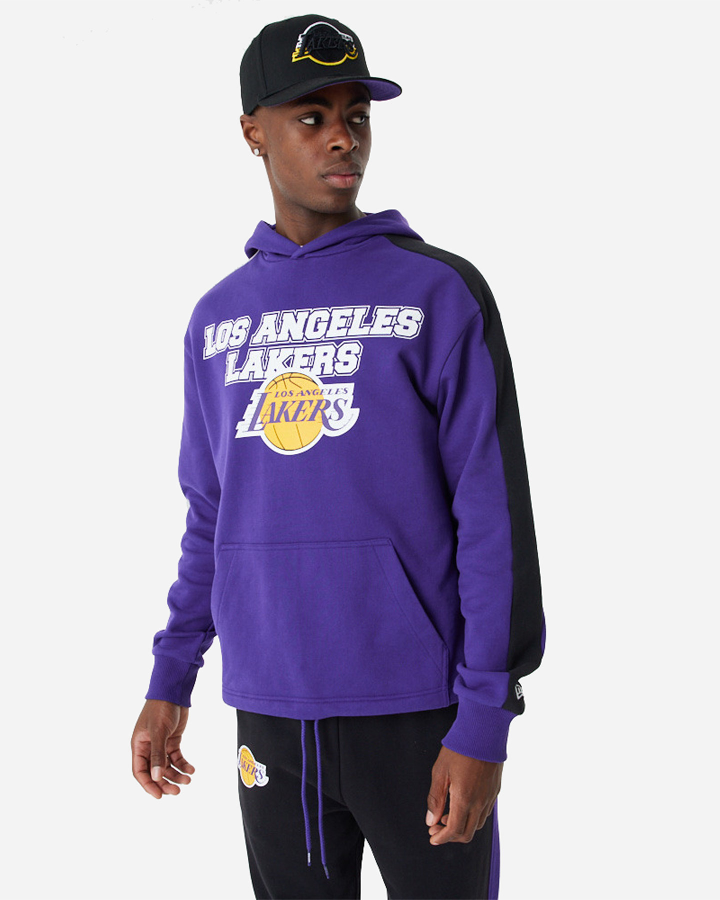Plyšová šiltovka New Era s veľkou grafikou Los Angeles Lakers M60424463