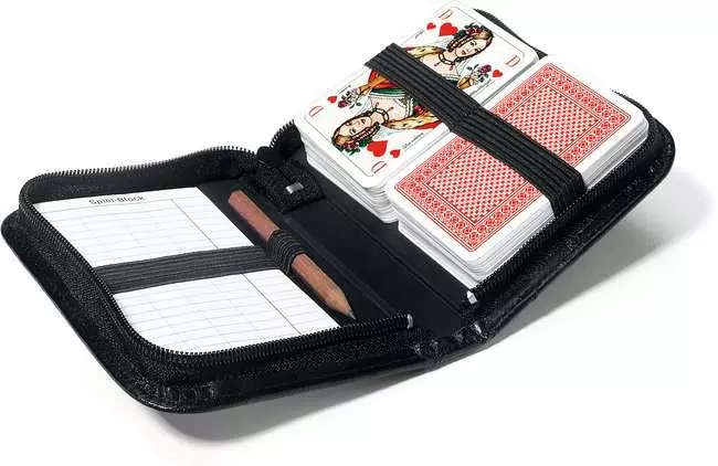 Rommé, Canasta, Bridge - Kartenspiel ab 8 Jahren