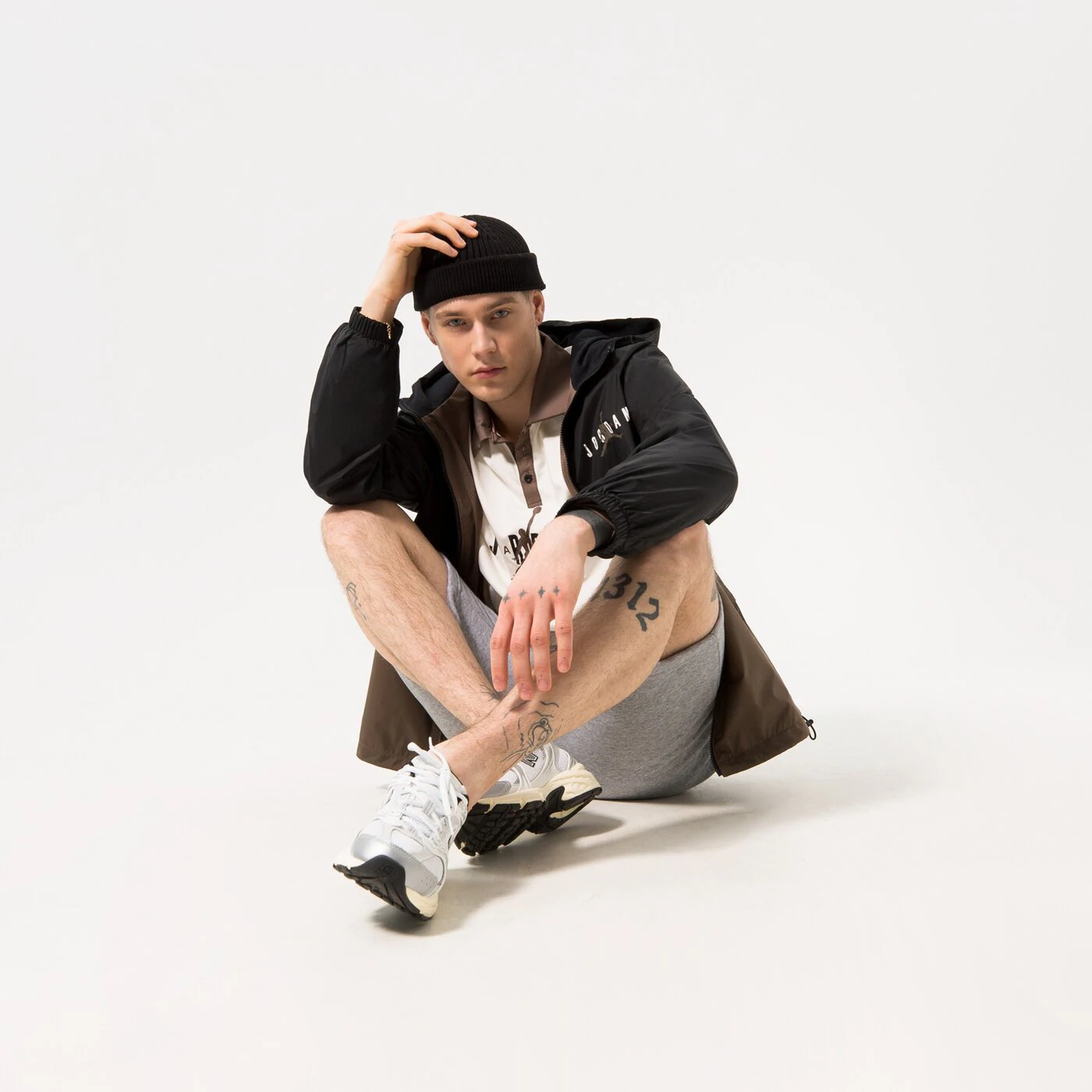 CONFRONT SHORTS CONFRONT ESSENTIAL GREY Grau