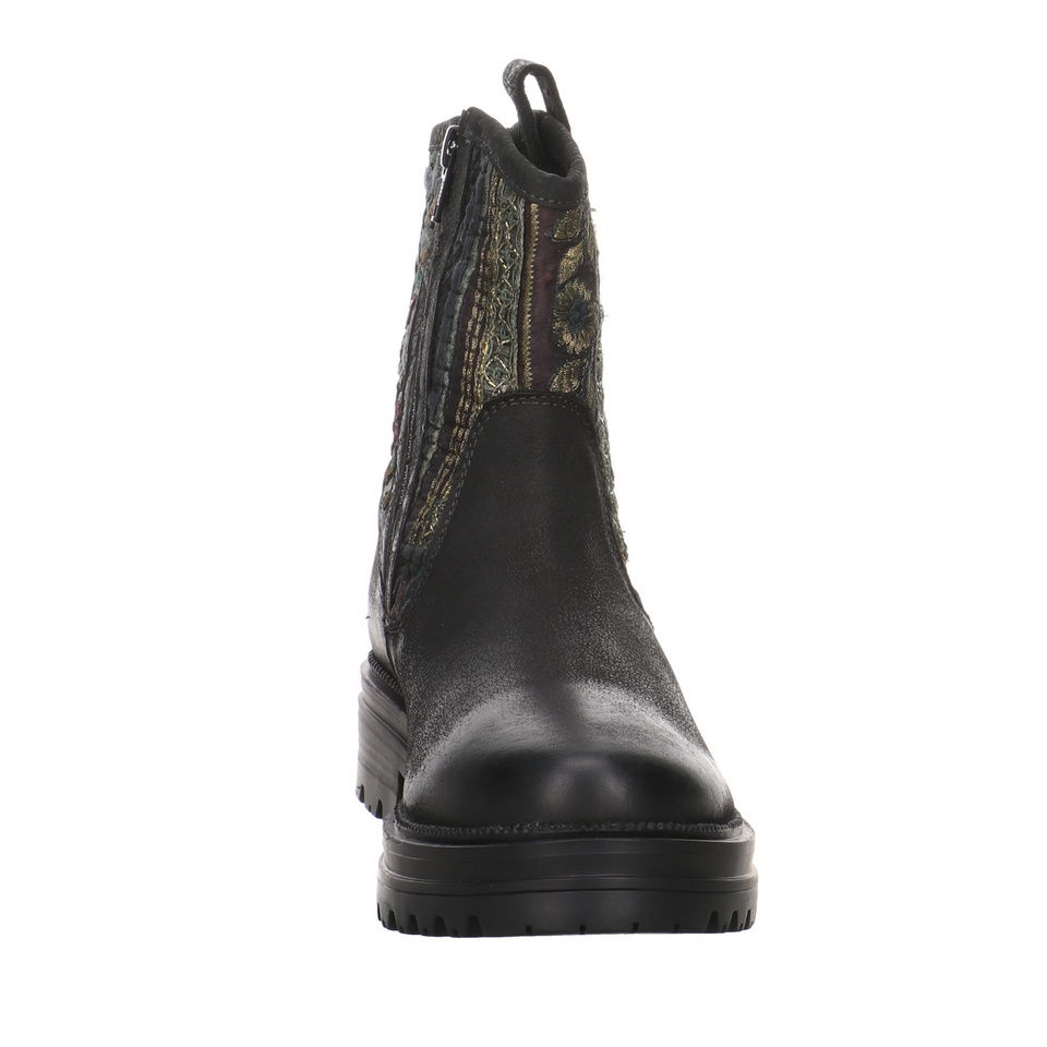 Lazamani Boots