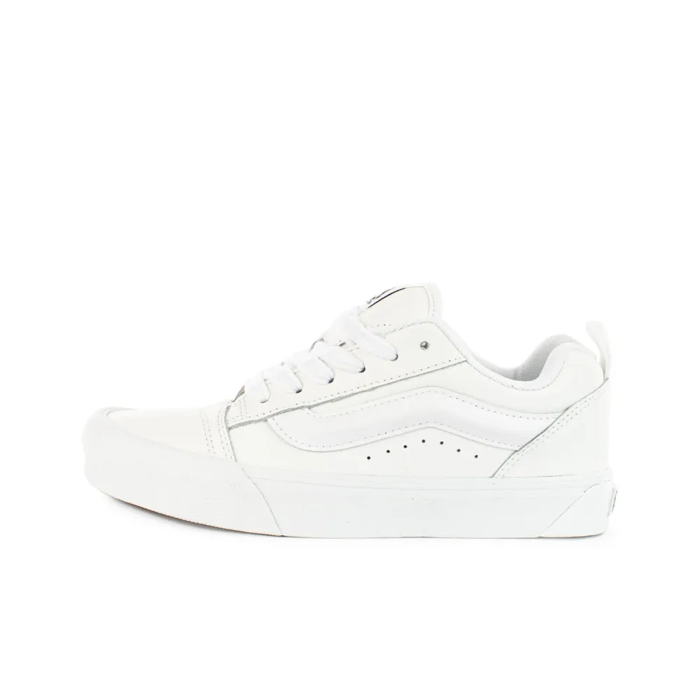 Vans Knu Skool VN0009QCW00 / weiss