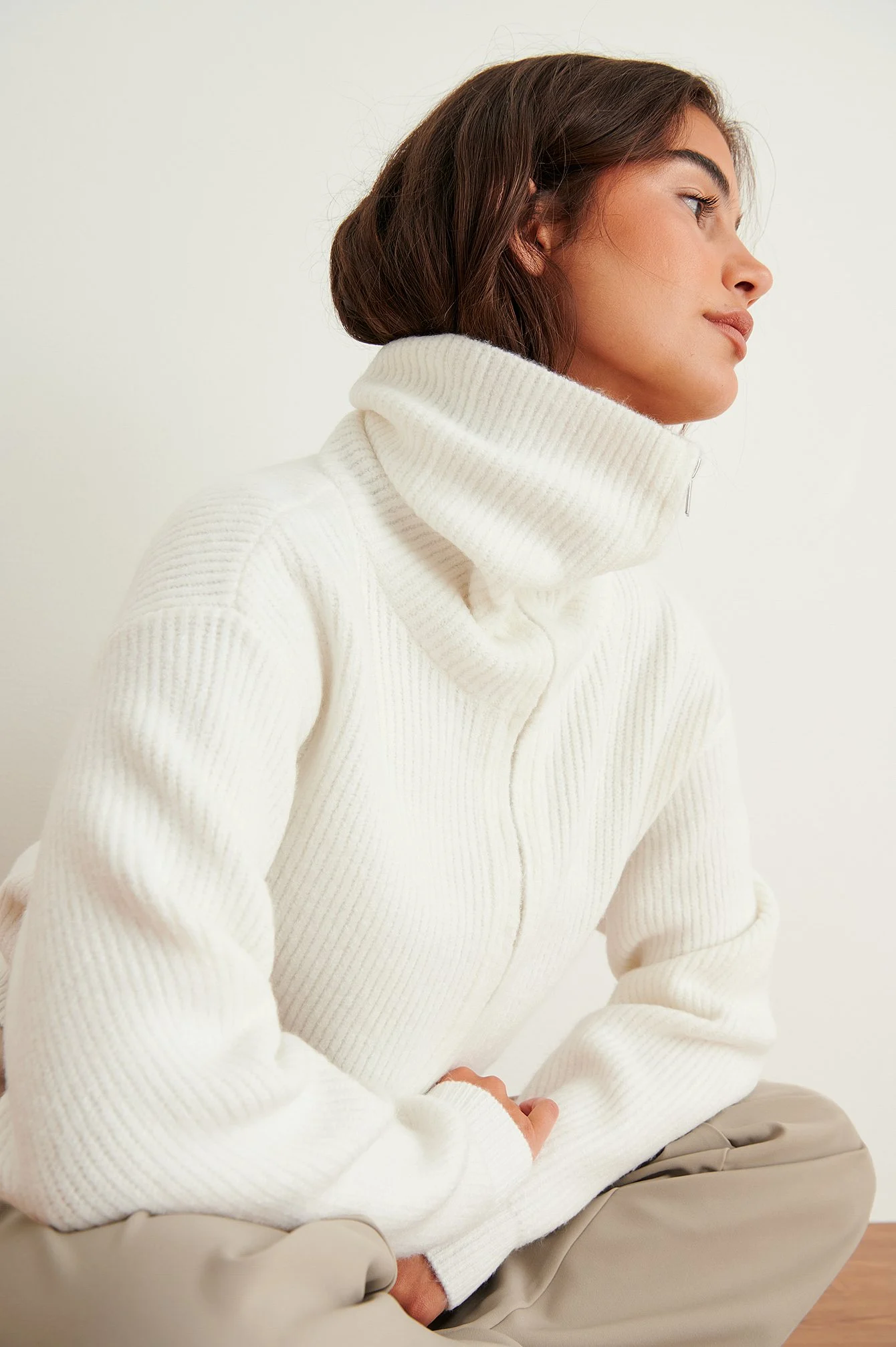 Strick-Cardigan mit Reißverschluss und großem Kragen