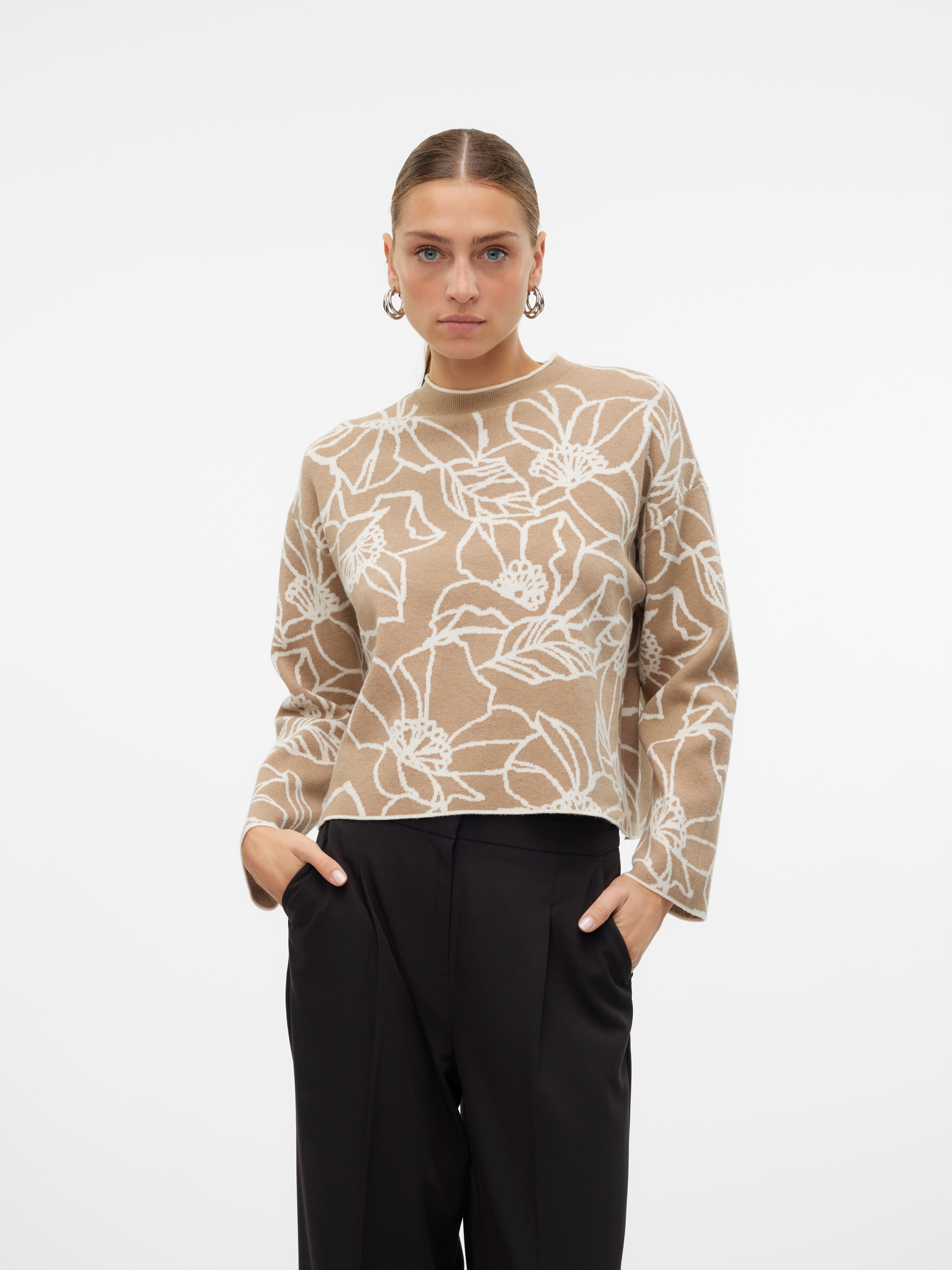 VMNEW Pullover
