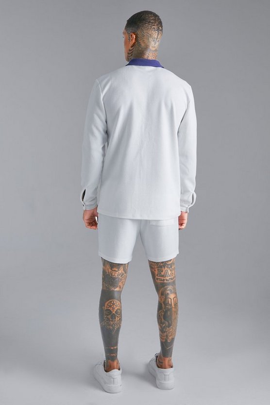 Langärmliges strukturiertes Jersey-Hemd und Shorts