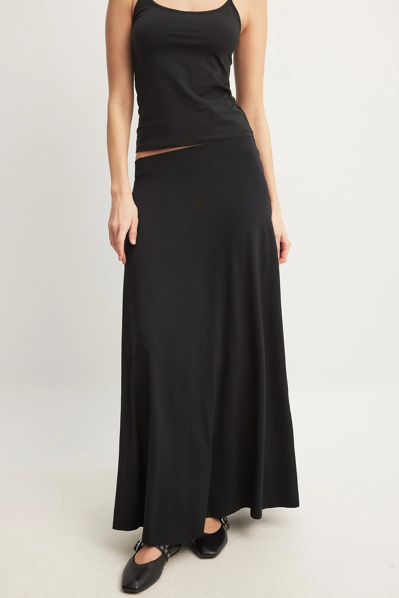 Soft Line Flowy Maxi Skirt