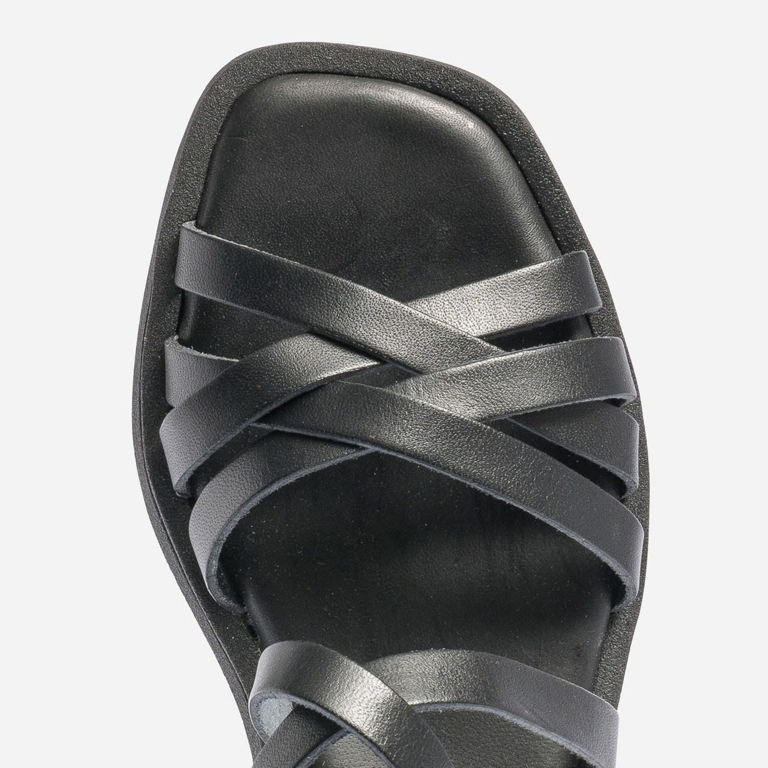 Sandale noire en cuir éco-conçue